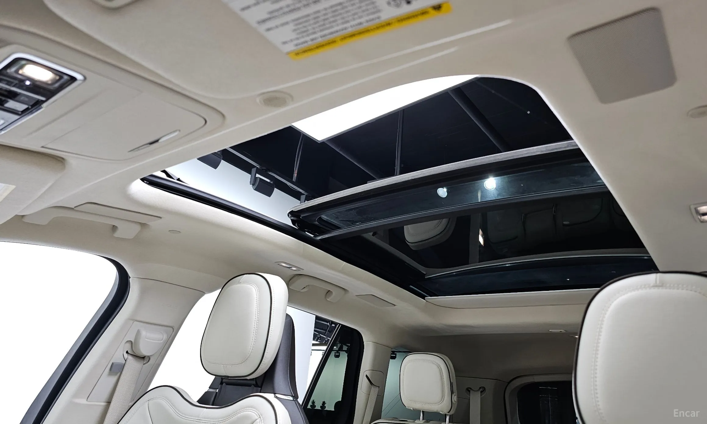 Lincoln Aviator 2nd Generation превью 18