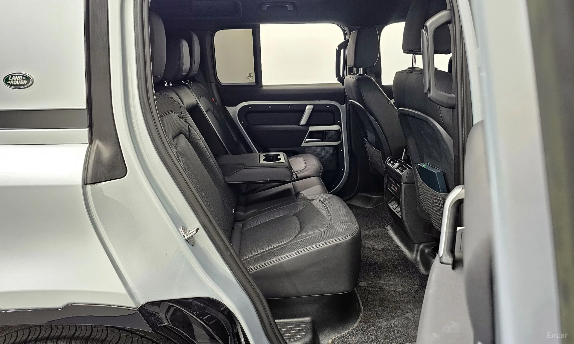 Land Rover Defender (L663) превью 11