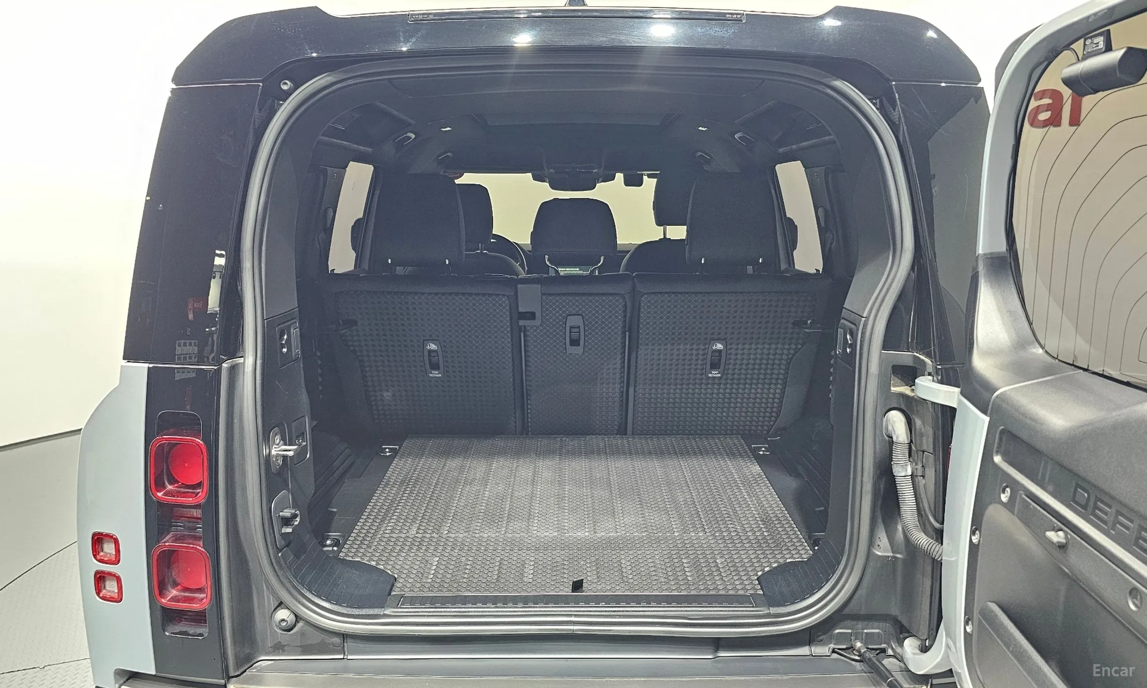 Land Rover Defender (L663) превью 20