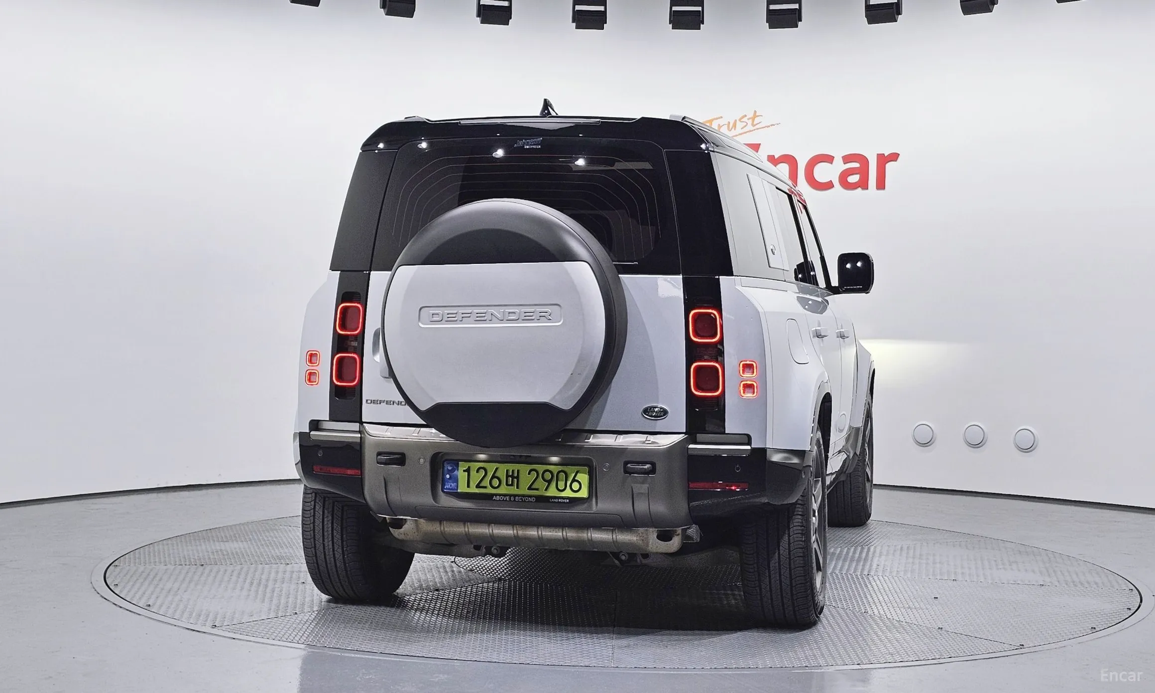 Land Rover Defender (L663) превью 4