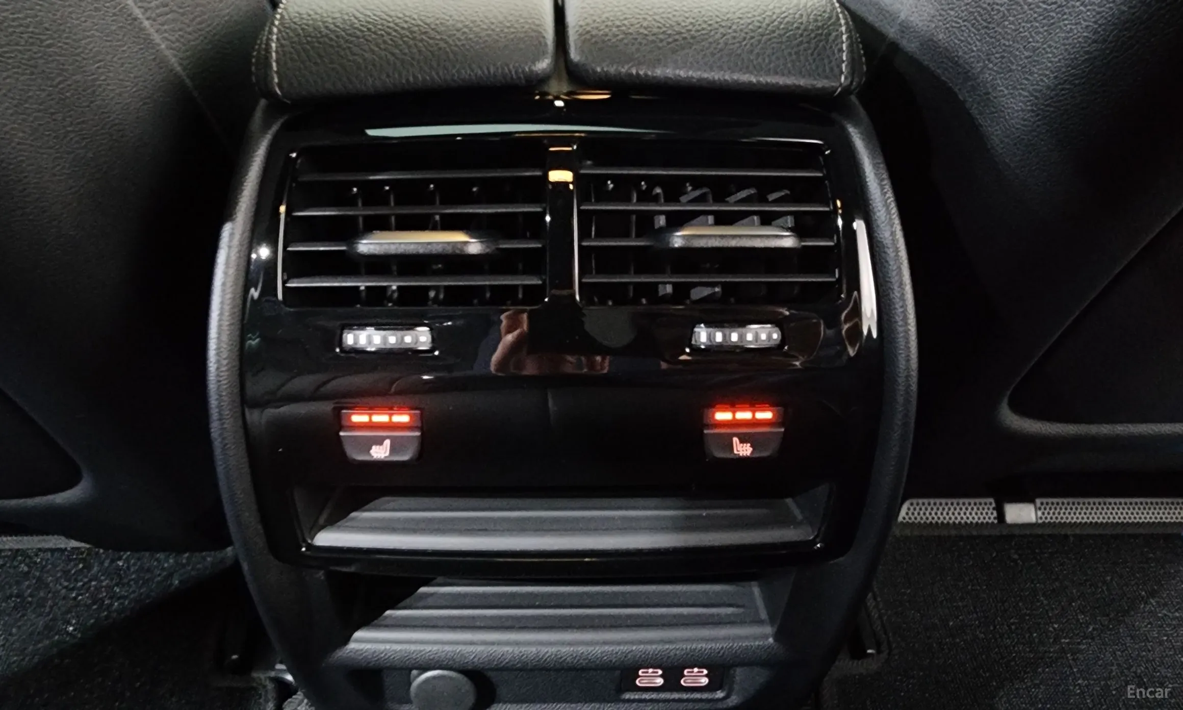 BMW 5 Series (G30) превью 18