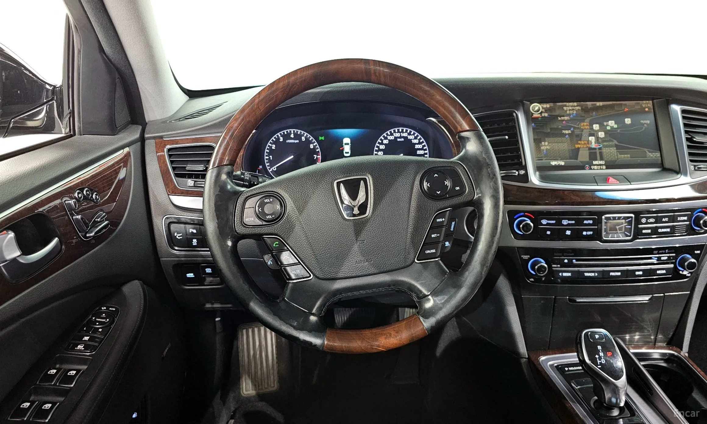 Hyundai Equus (new) превью 13