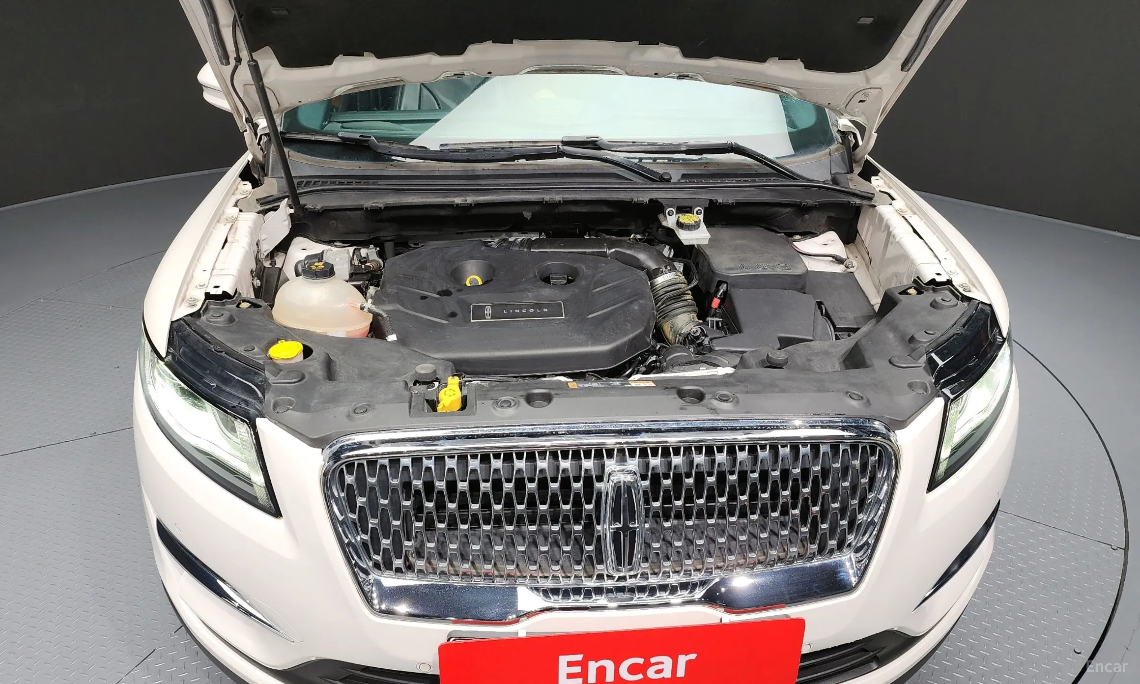 Lincoln MKC превью 6