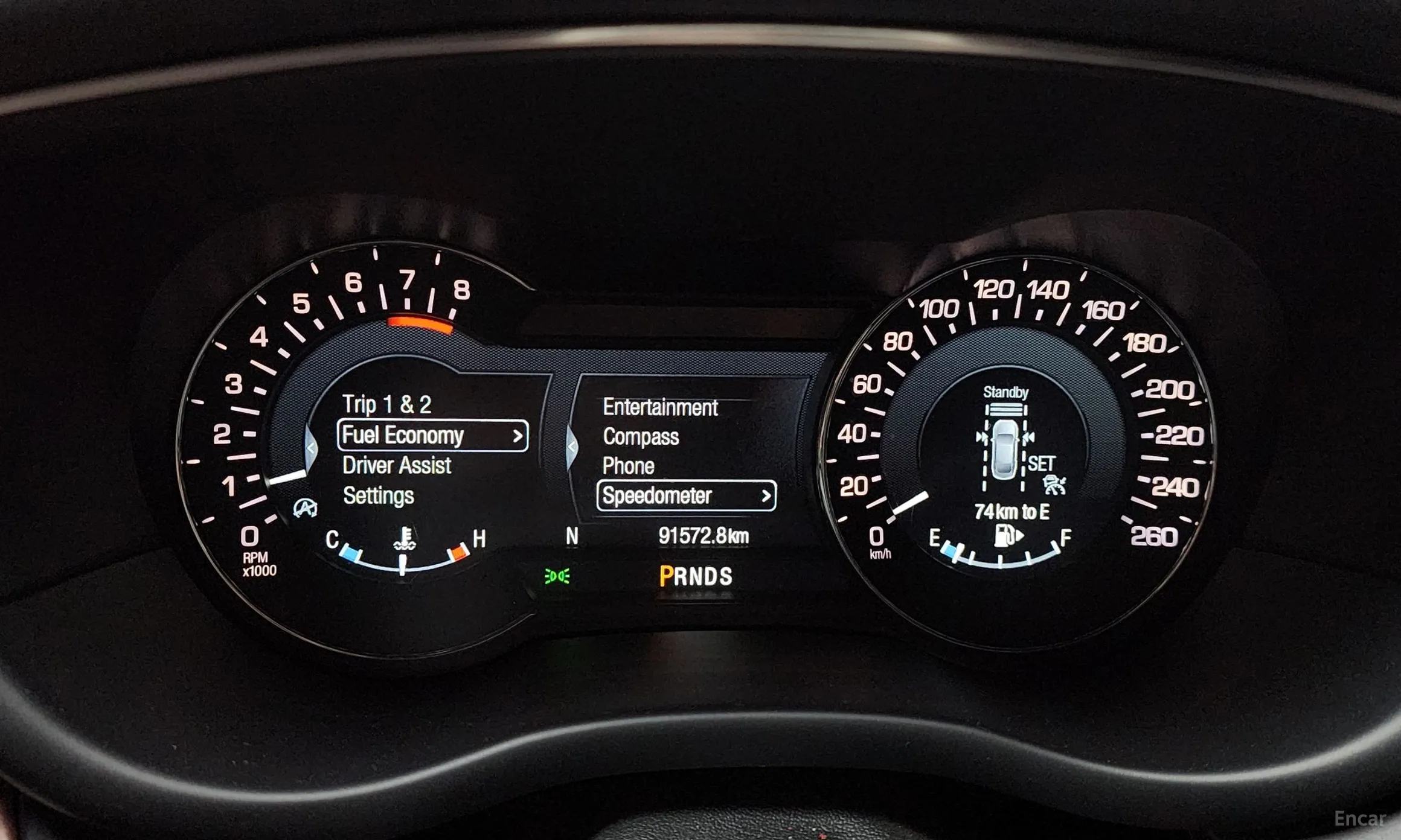 Lincoln MKC превью 8