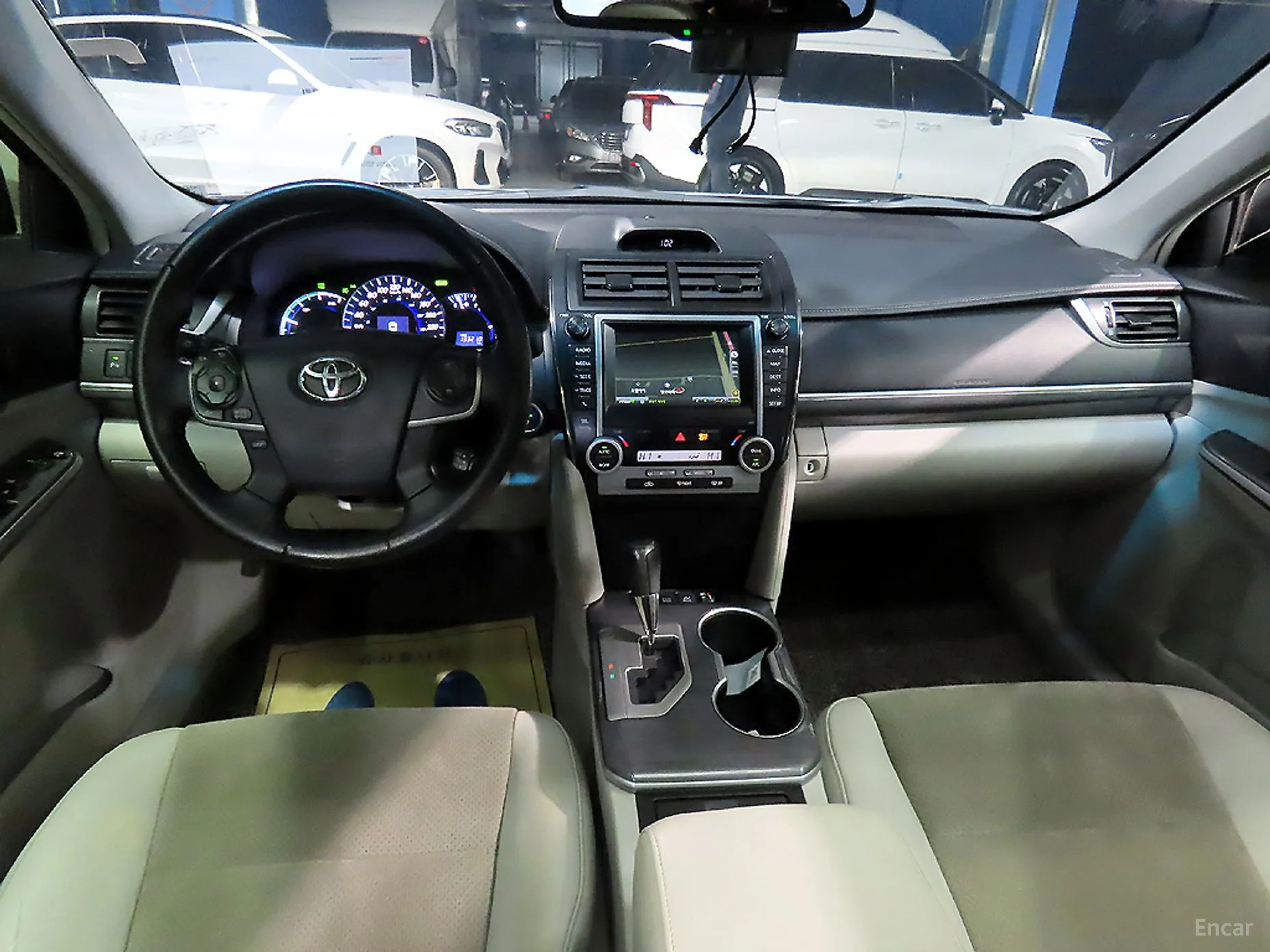 Toyota New Camry превью 16
