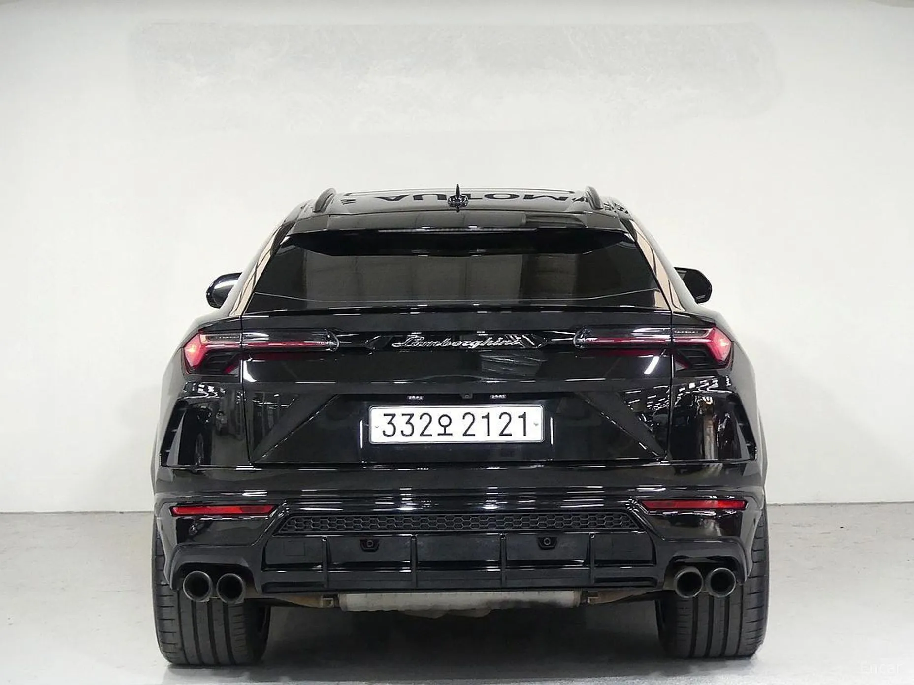 Lamborghini Urus превью 3