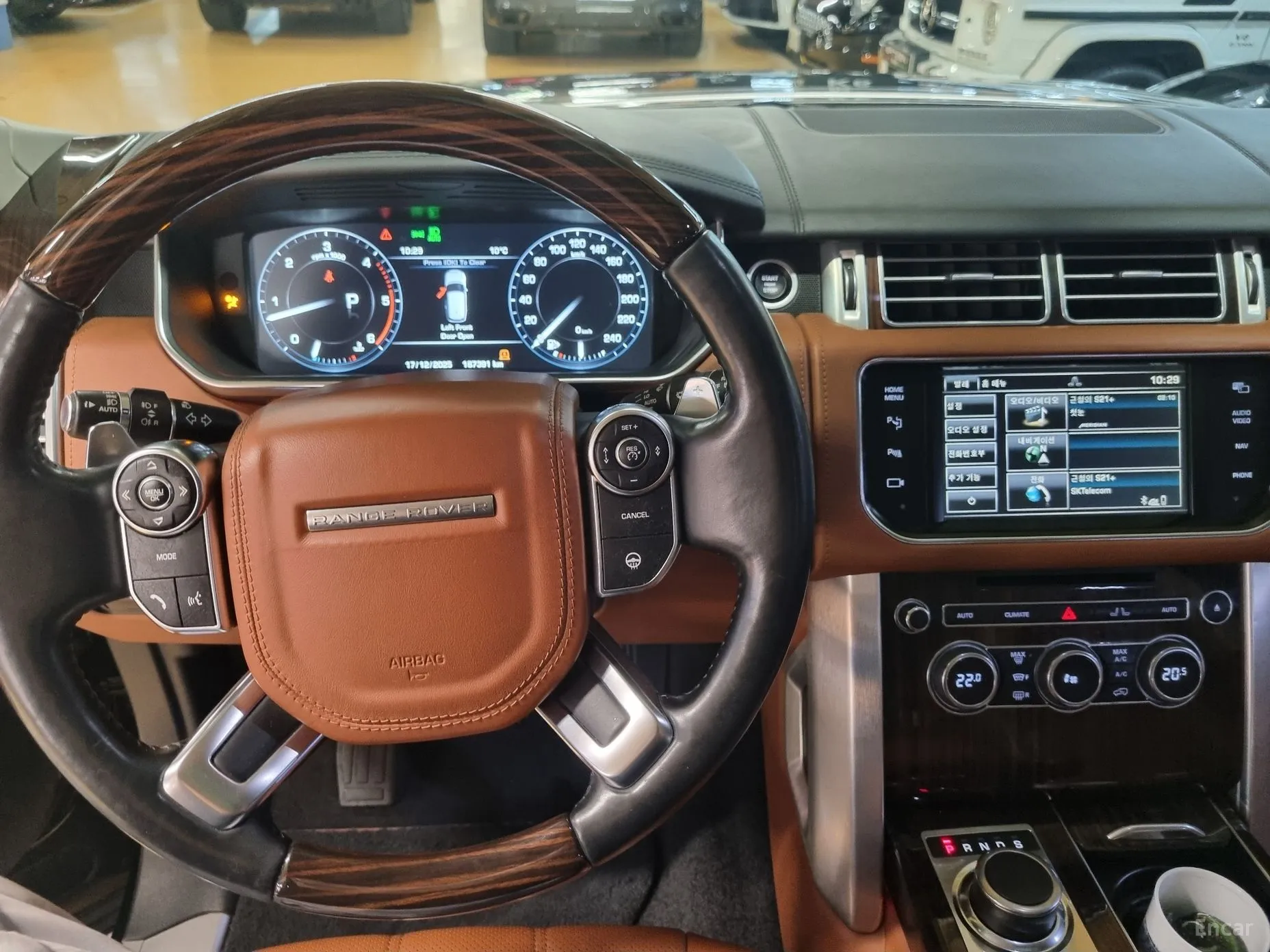 Land Rover Range Rover 4th Generation превью 8
