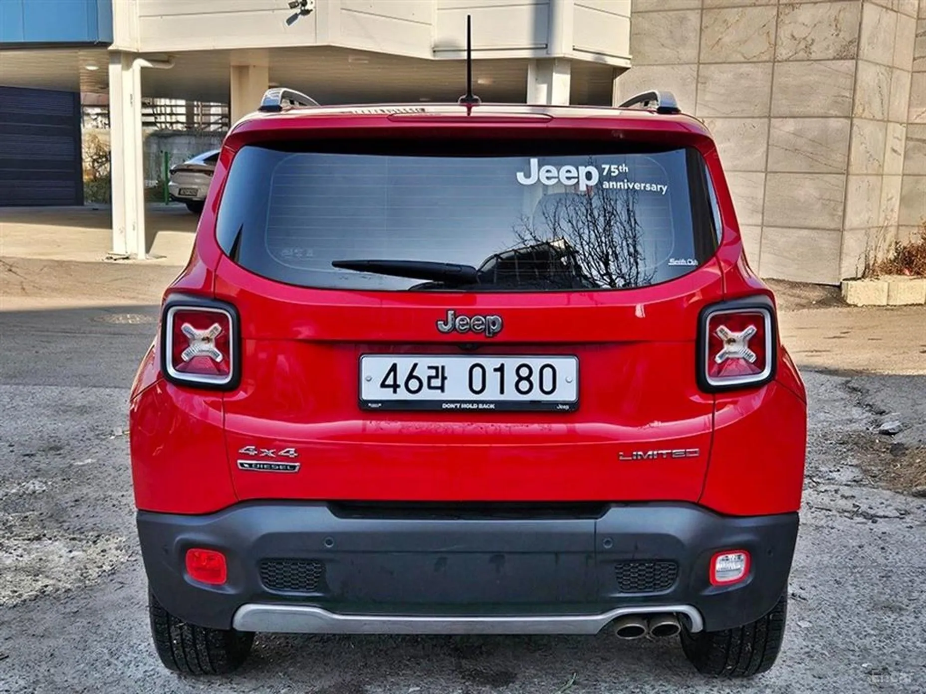 Jeep Renegade превью 4