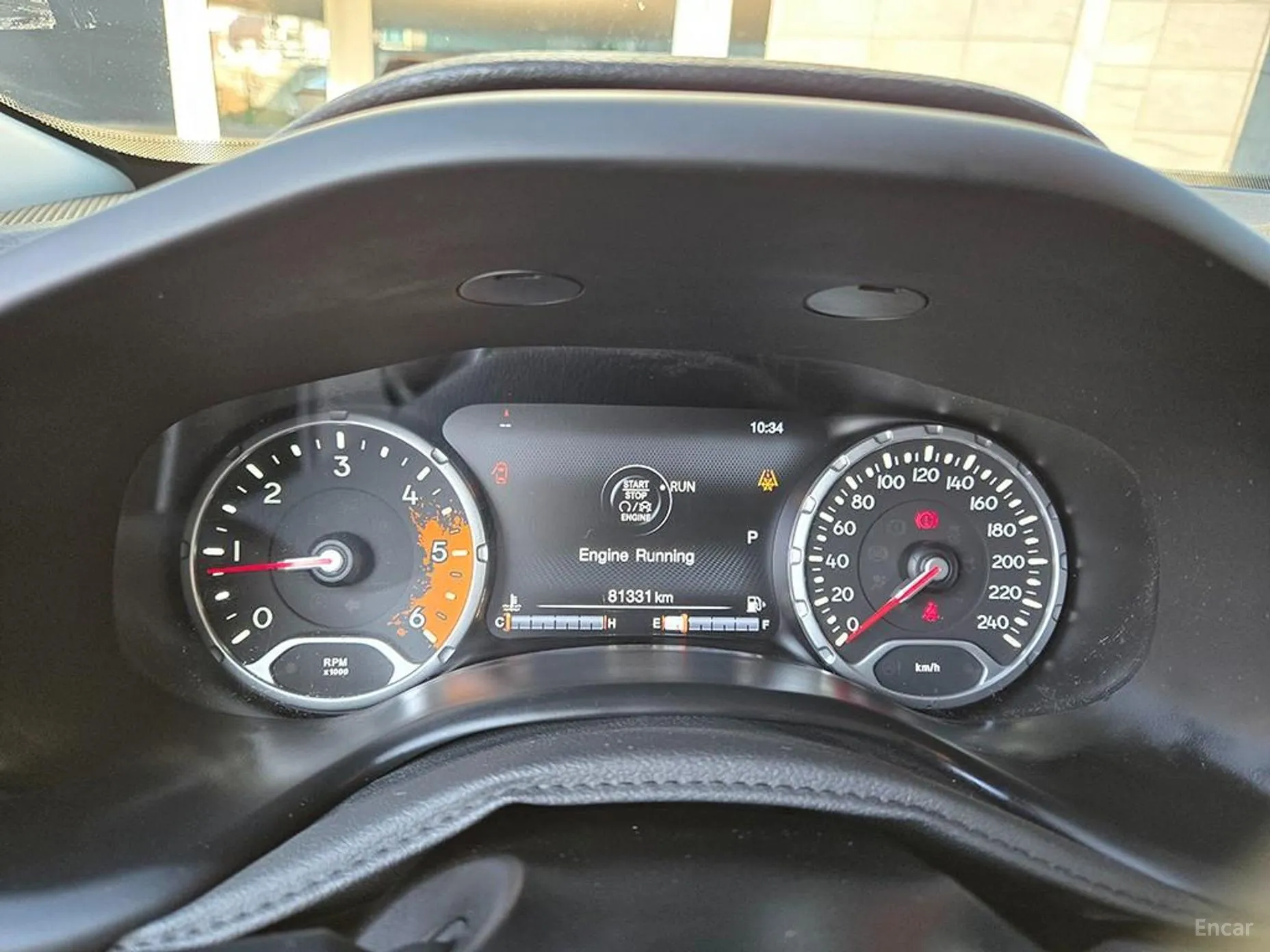 Jeep Renegade превью 8