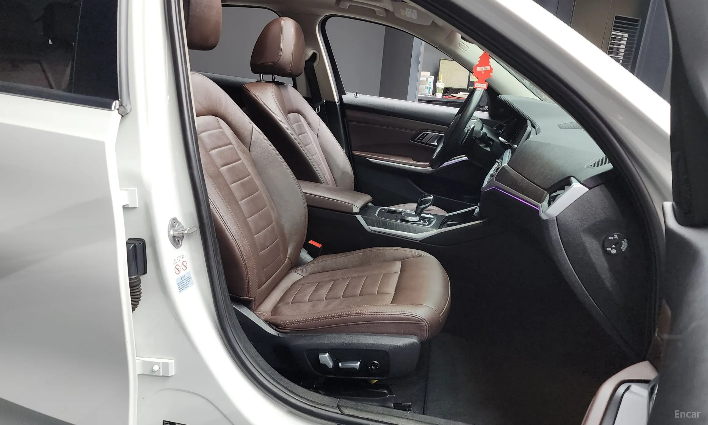BMW 3 Series (G20) превью 11