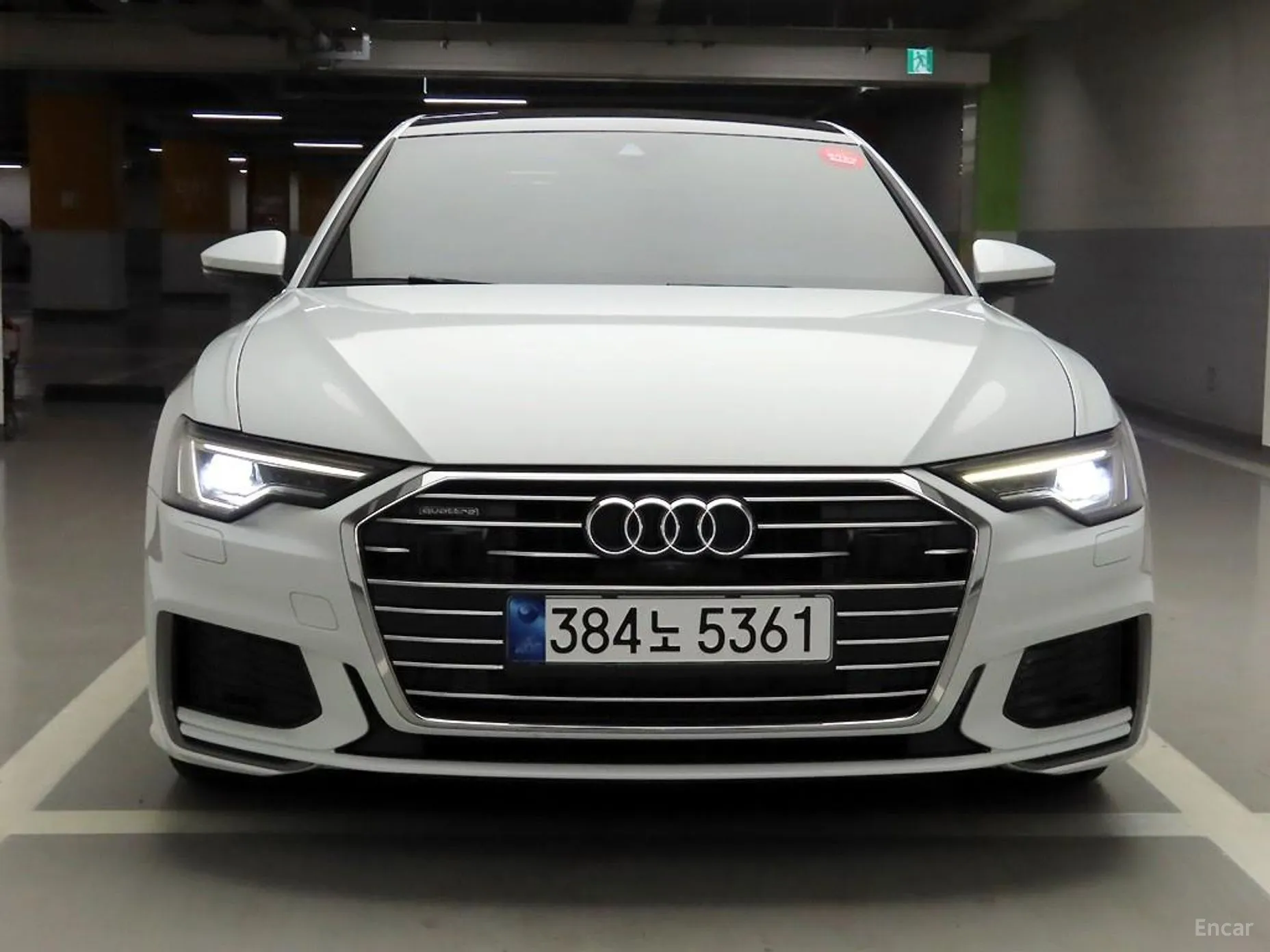 Audi A6 (C8)