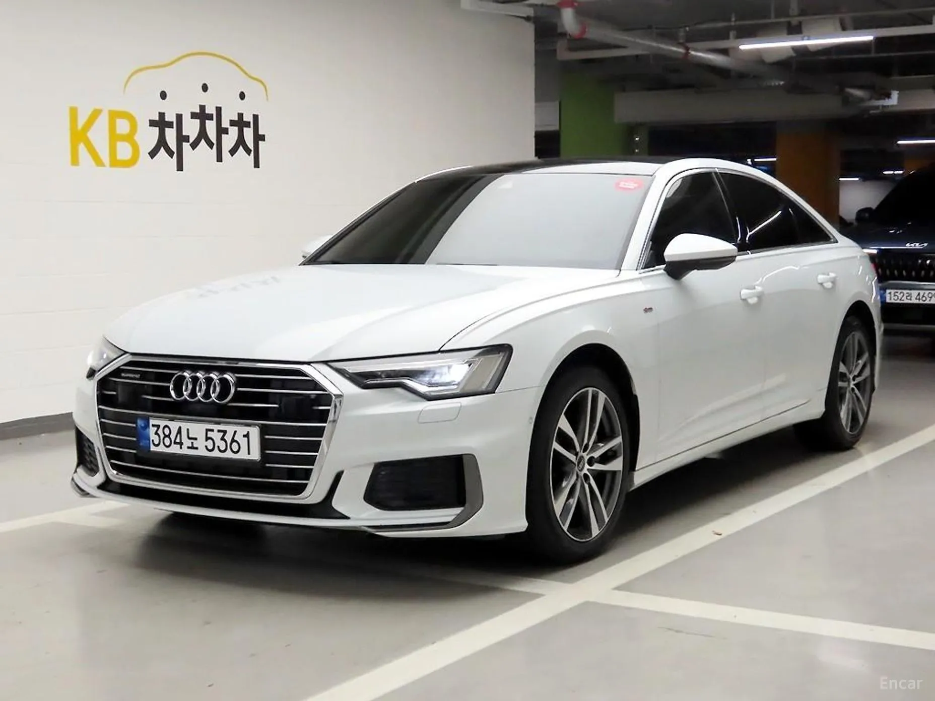 Audi A6 (C8)