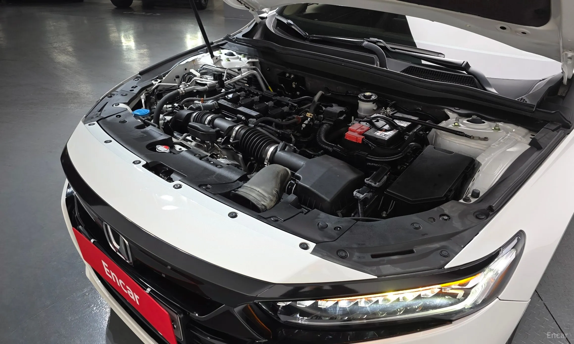 Honda Accord 10th Generation превью 6