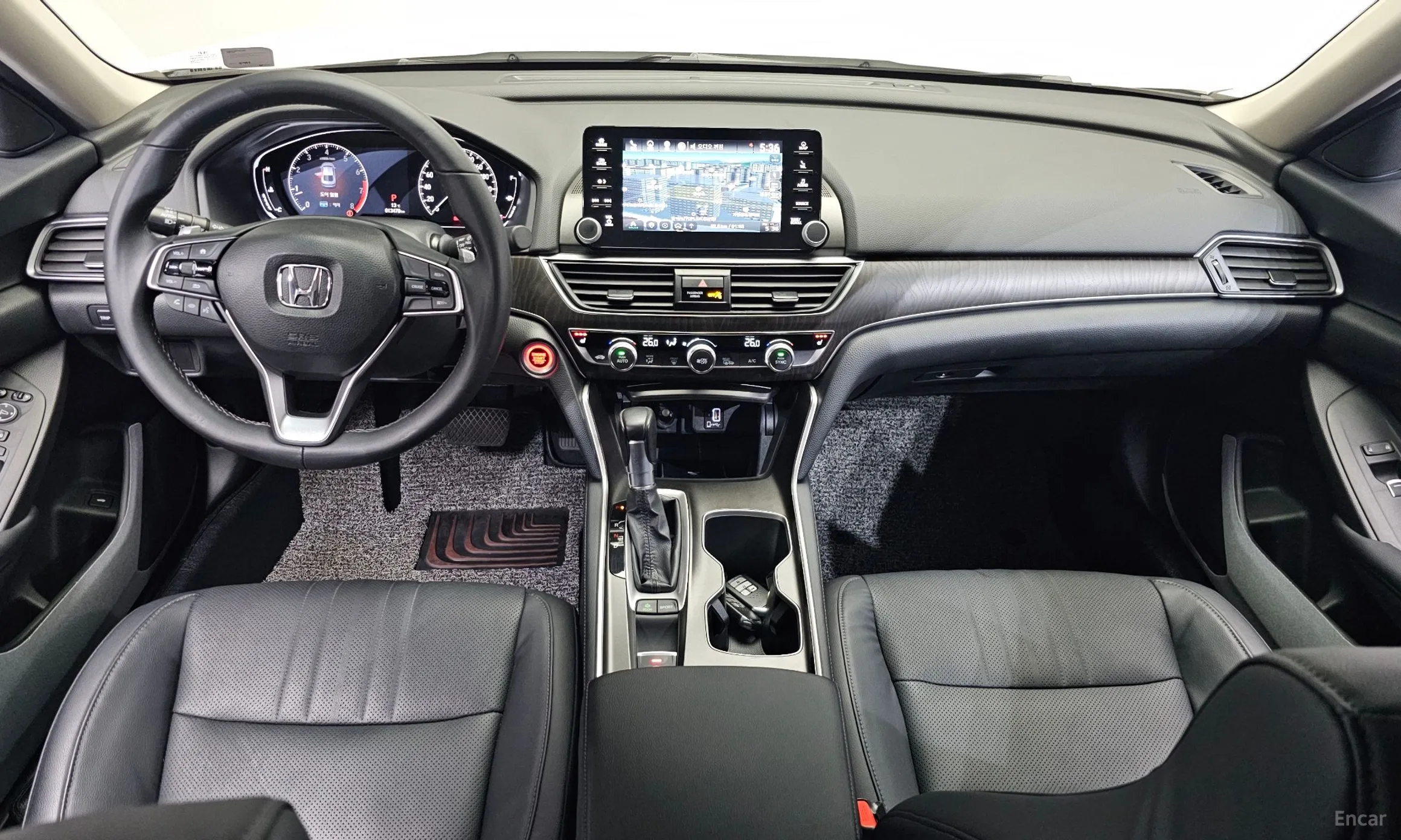 Honda Accord 10th Generation превью 7