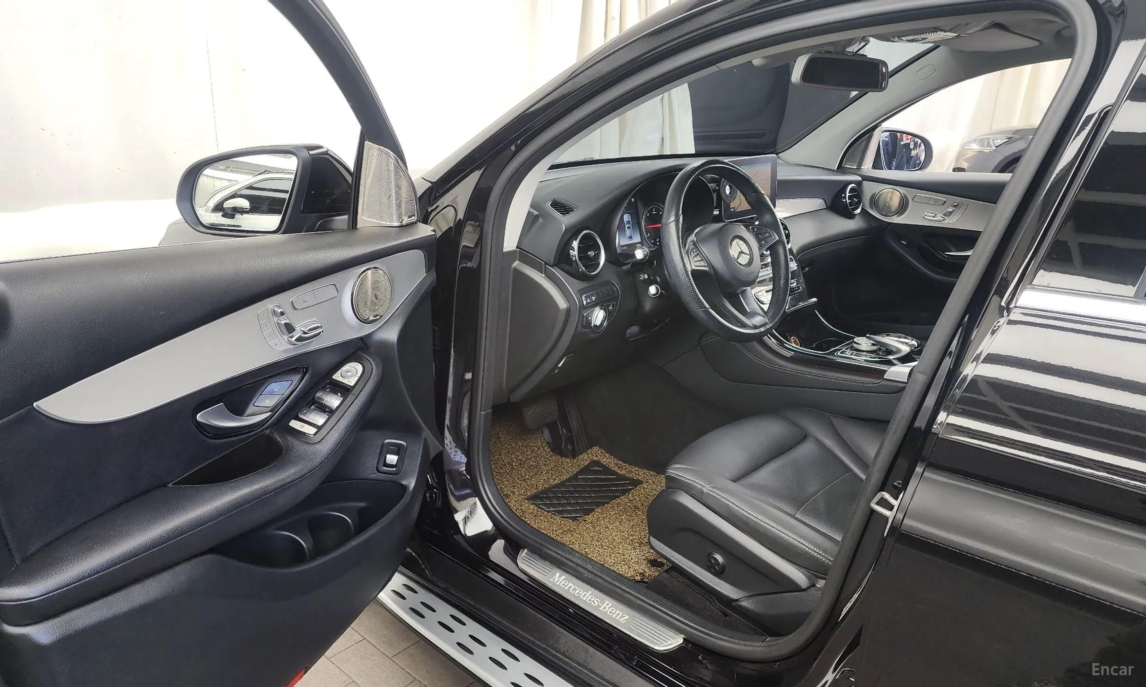 Mercedes Benz GLC-Class X253 превью 10