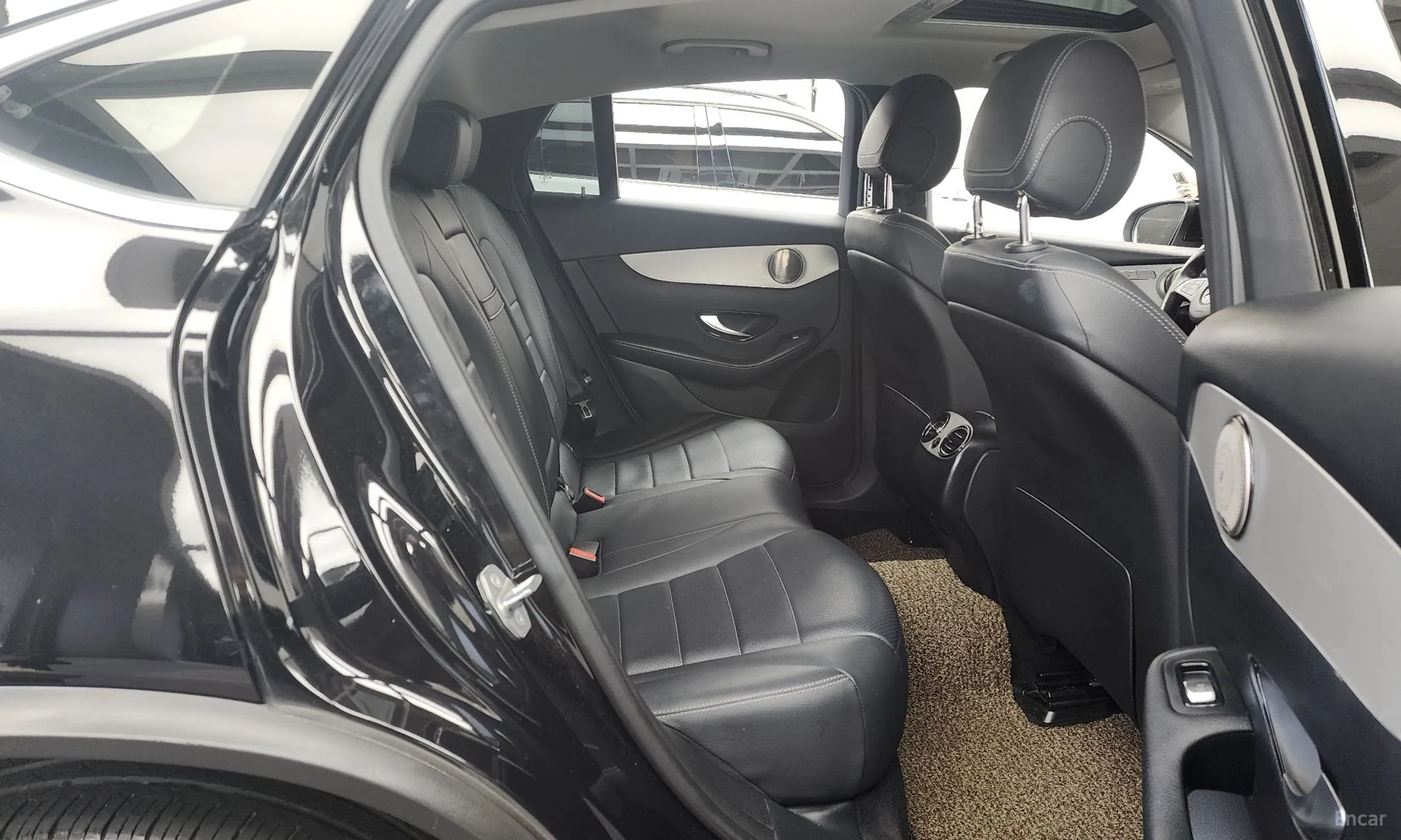Mercedes Benz GLC-Class X253 превью 12