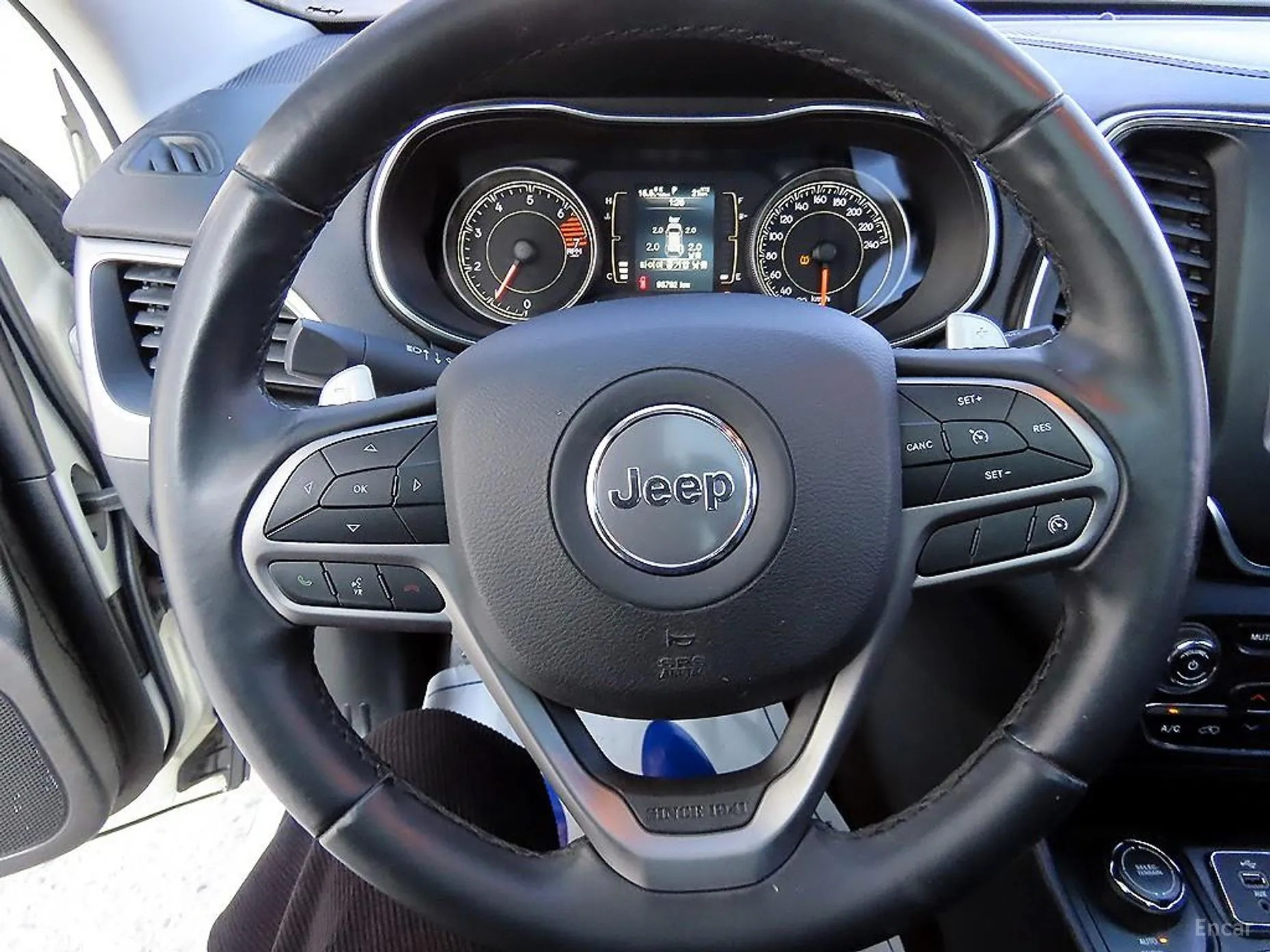 Jeep Cherokee (KL) превью 8