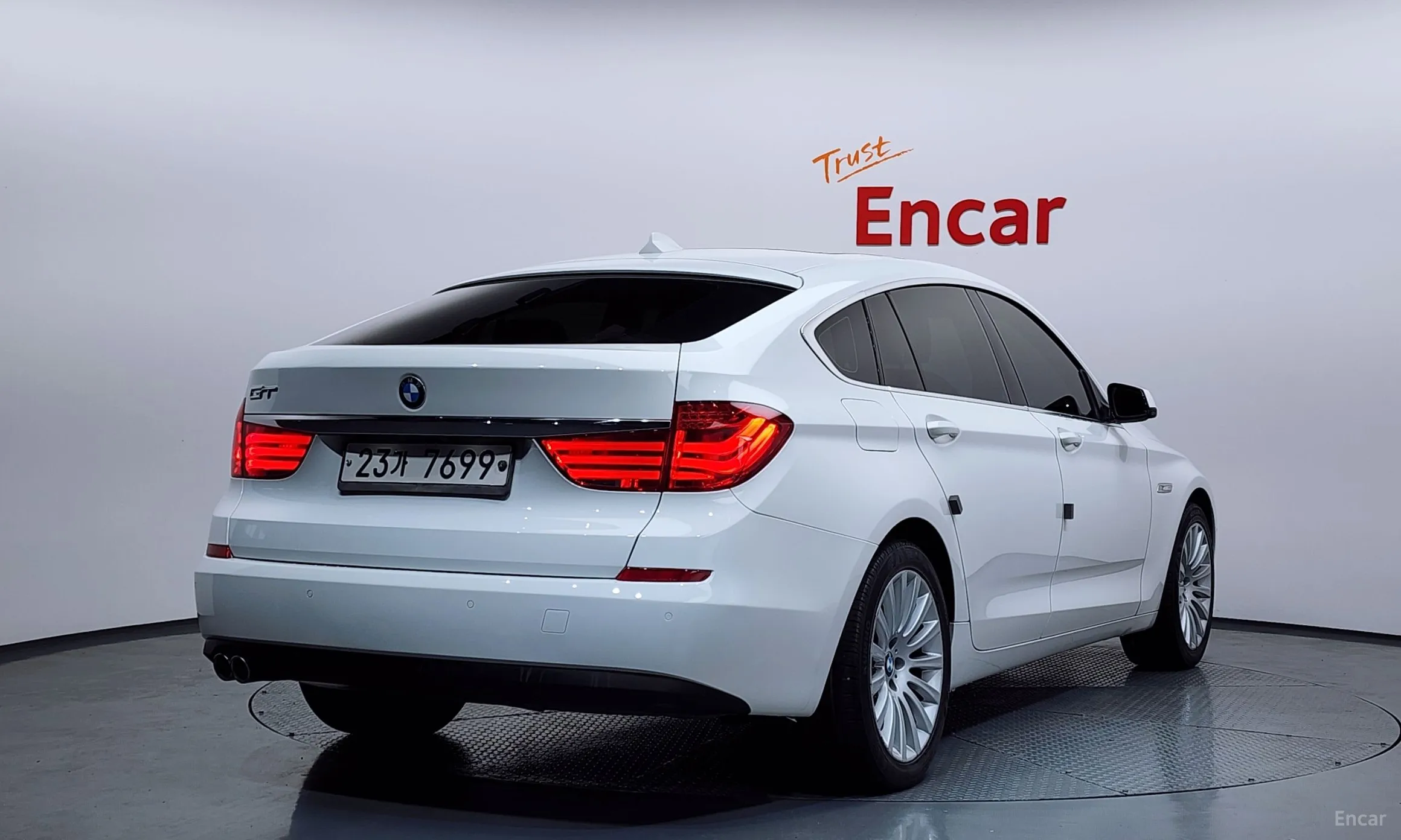 BMW 5 Series GT (F07) превью 2