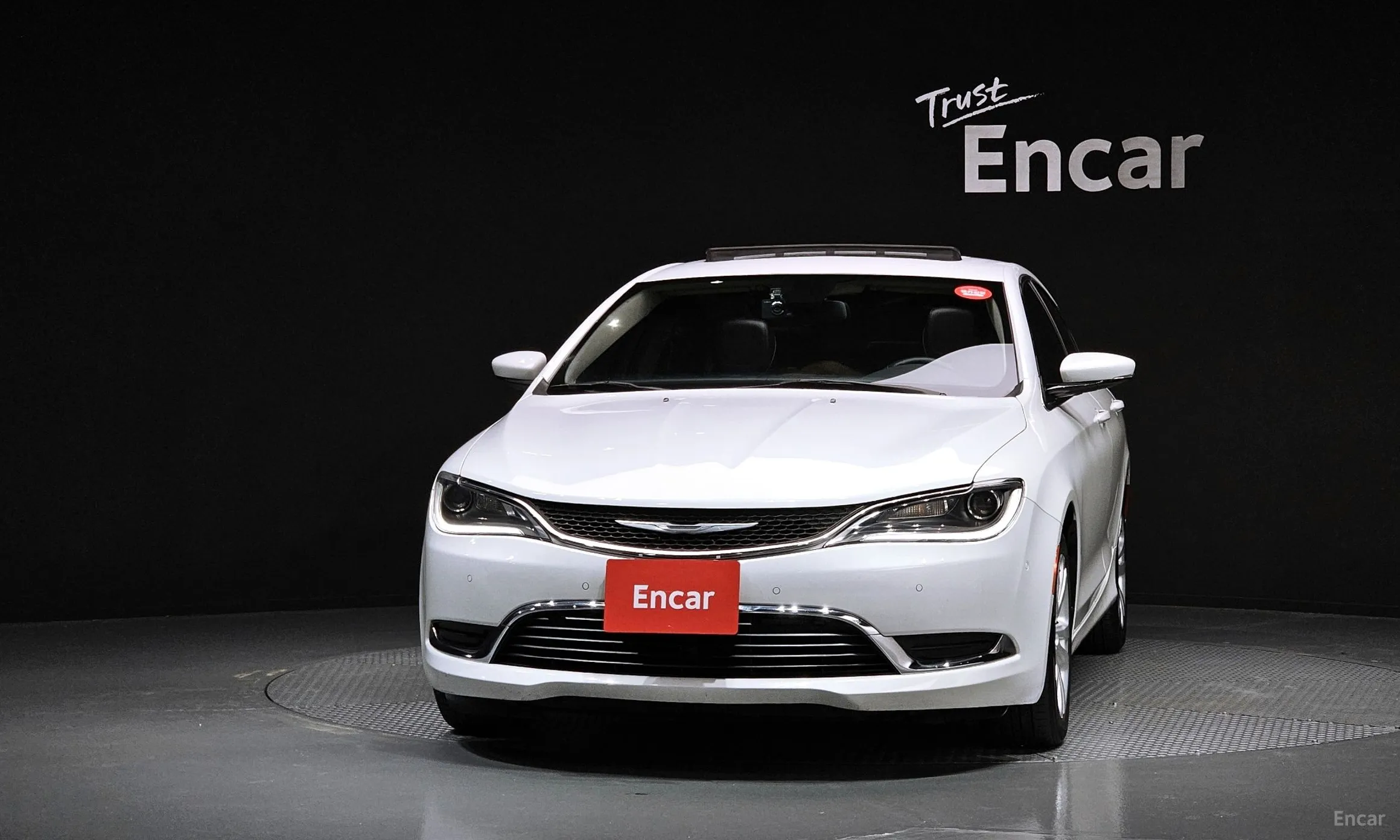 Chrysler 200 Second generation превью 3