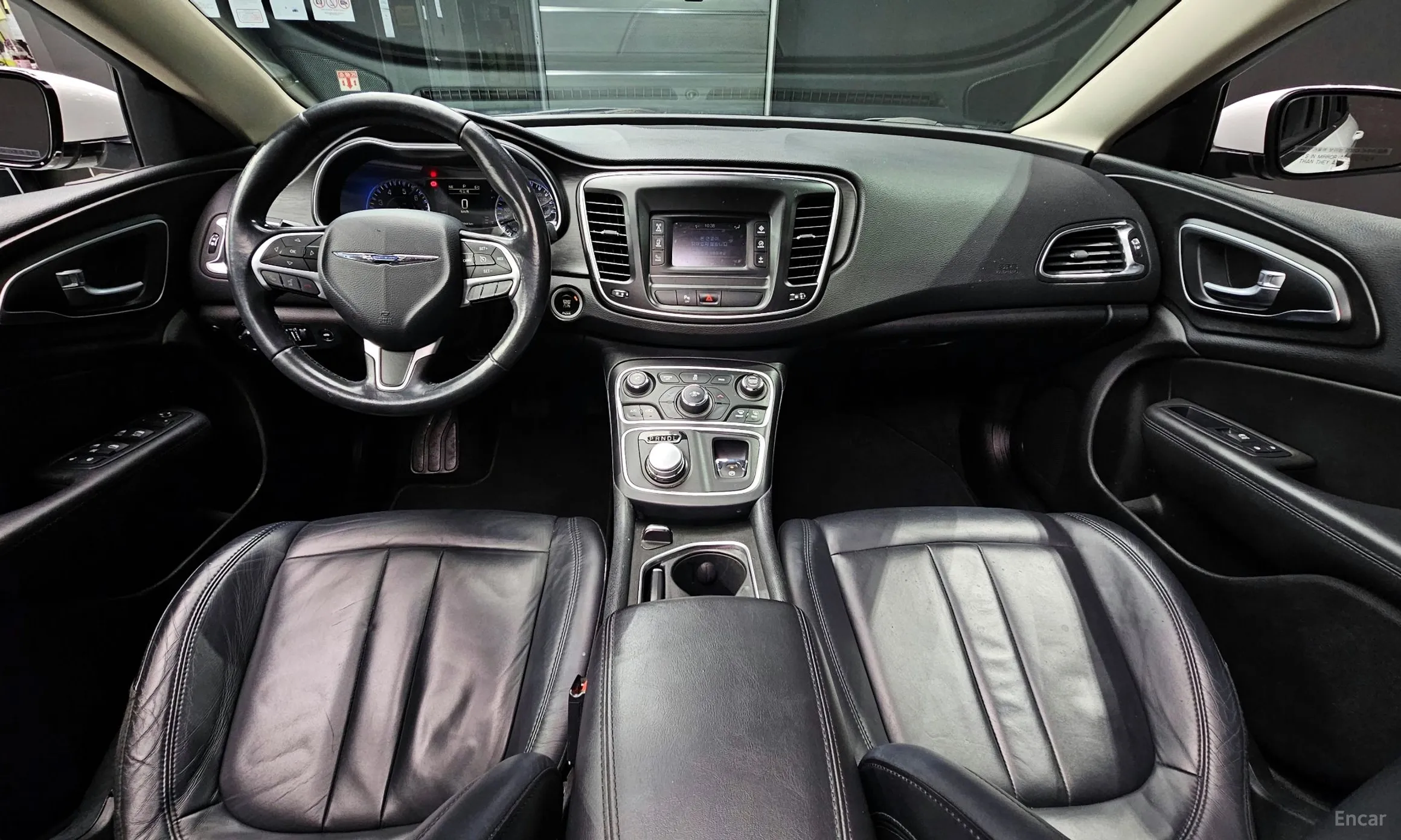 Chrysler 200 Second generation превью 7