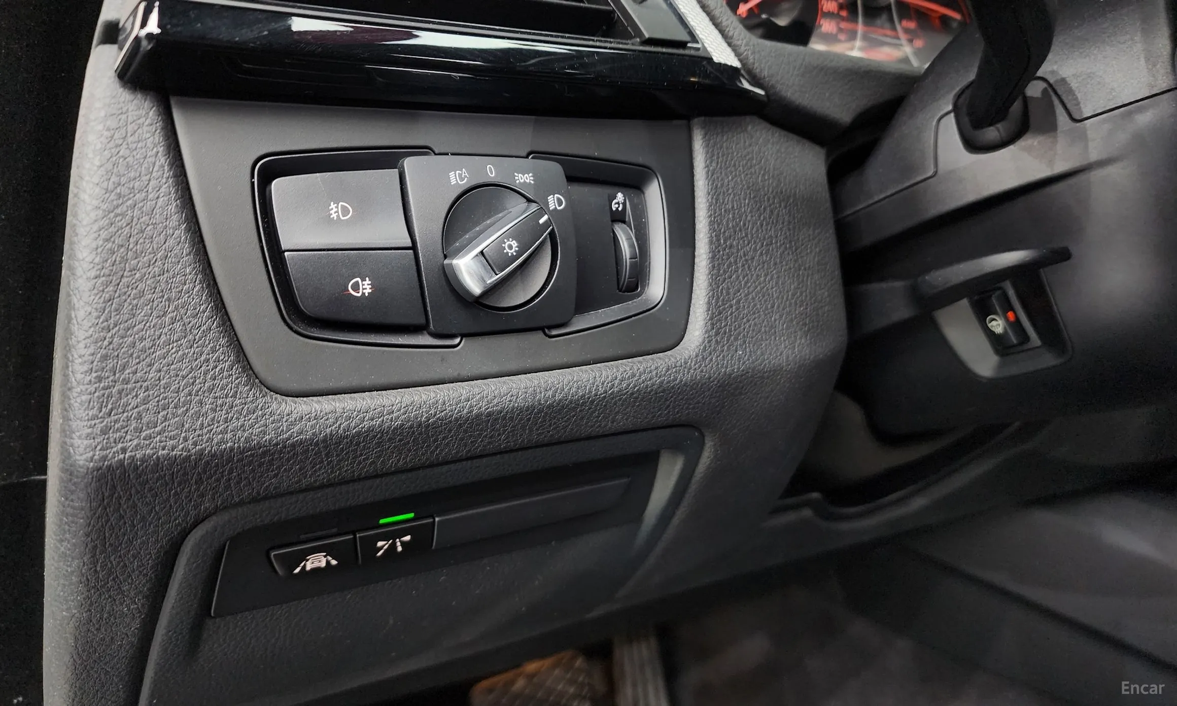 BMW Series 4 (F32) превью 14