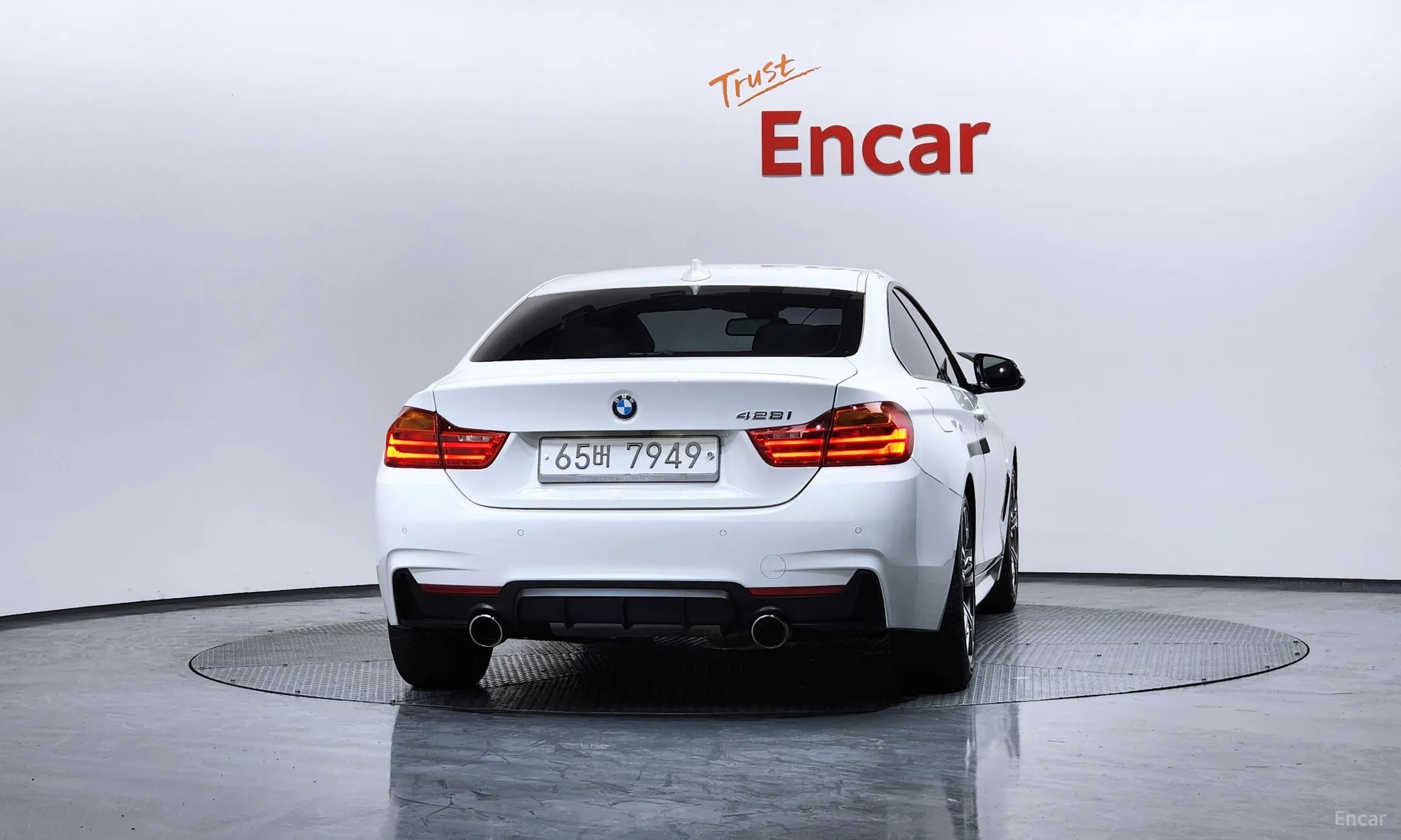 BMW Series 4 (F32) превью 4