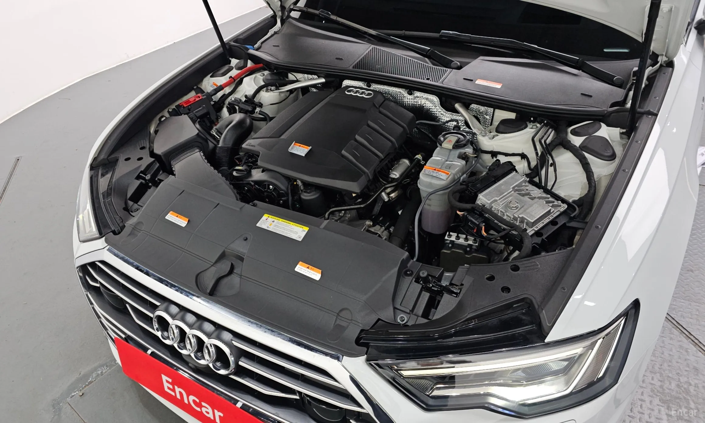 Audi A6 (C8) превью 6