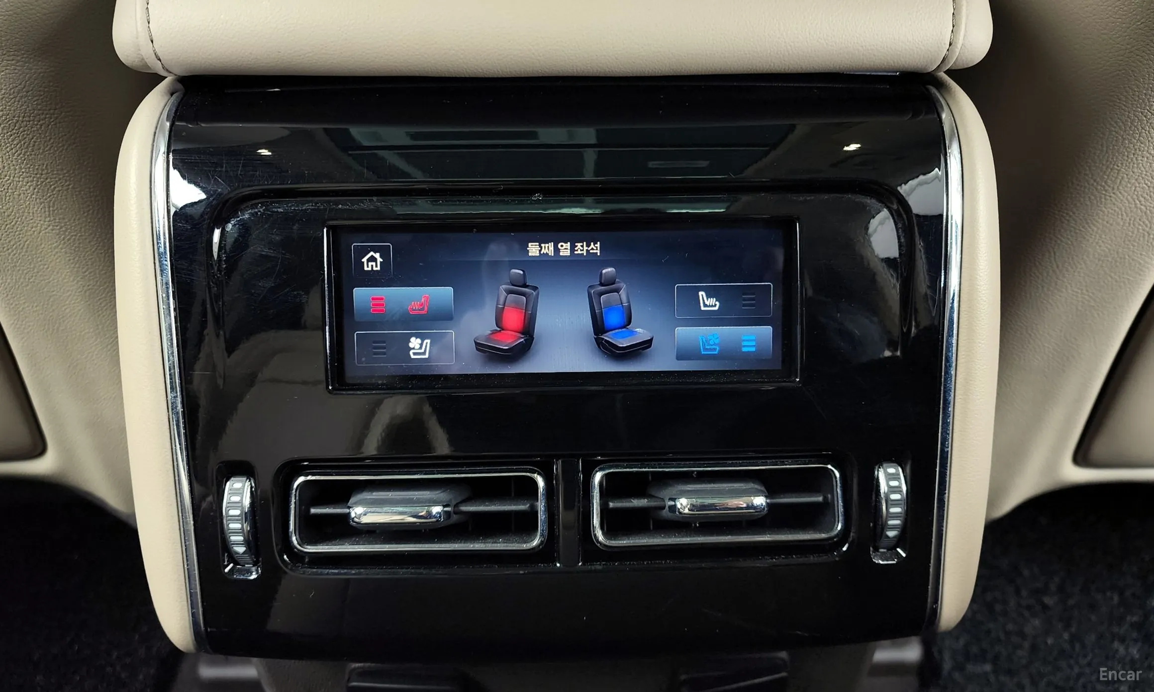 Lincoln Aviator 2nd Generation превью 19