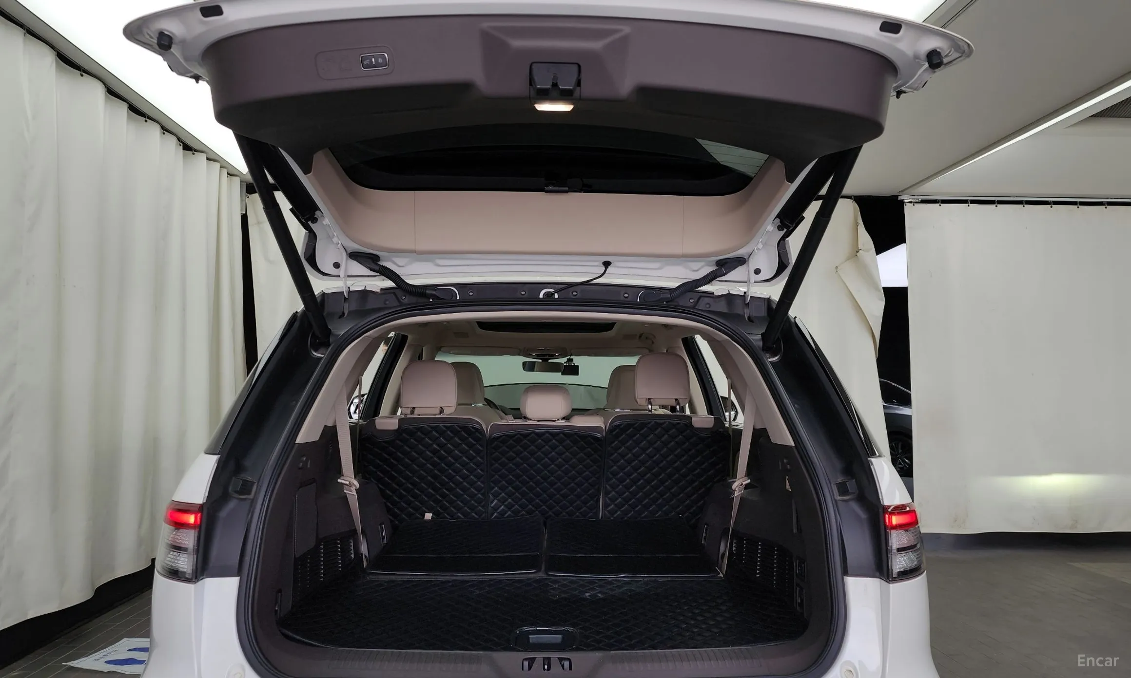 Lincoln Aviator 2nd Generation превью 20