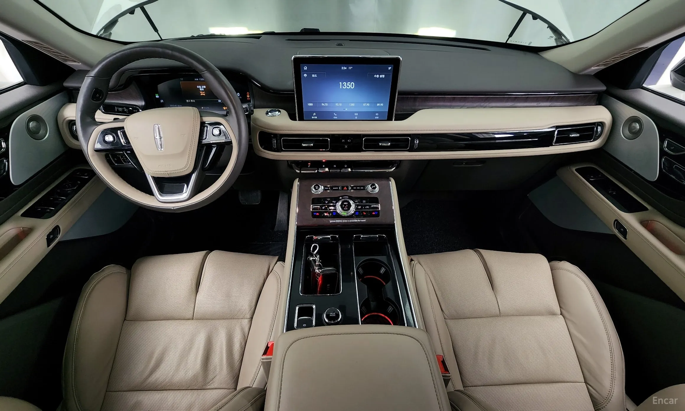 Lincoln Aviator 2nd Generation превью 7