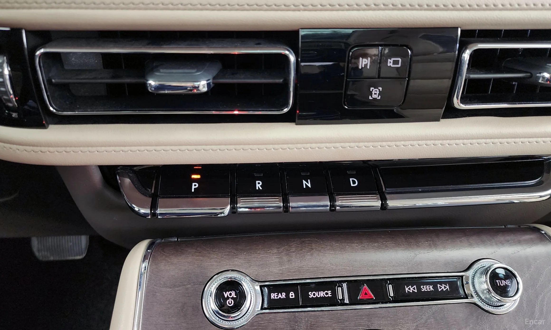 Lincoln Aviator 2nd Generation превью 9