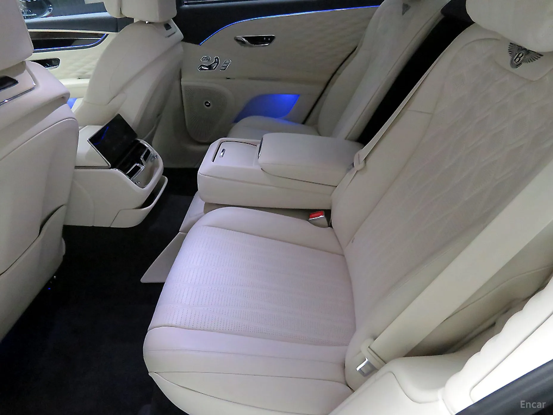 Bentley Flying Spur 3rd Generation превью 6