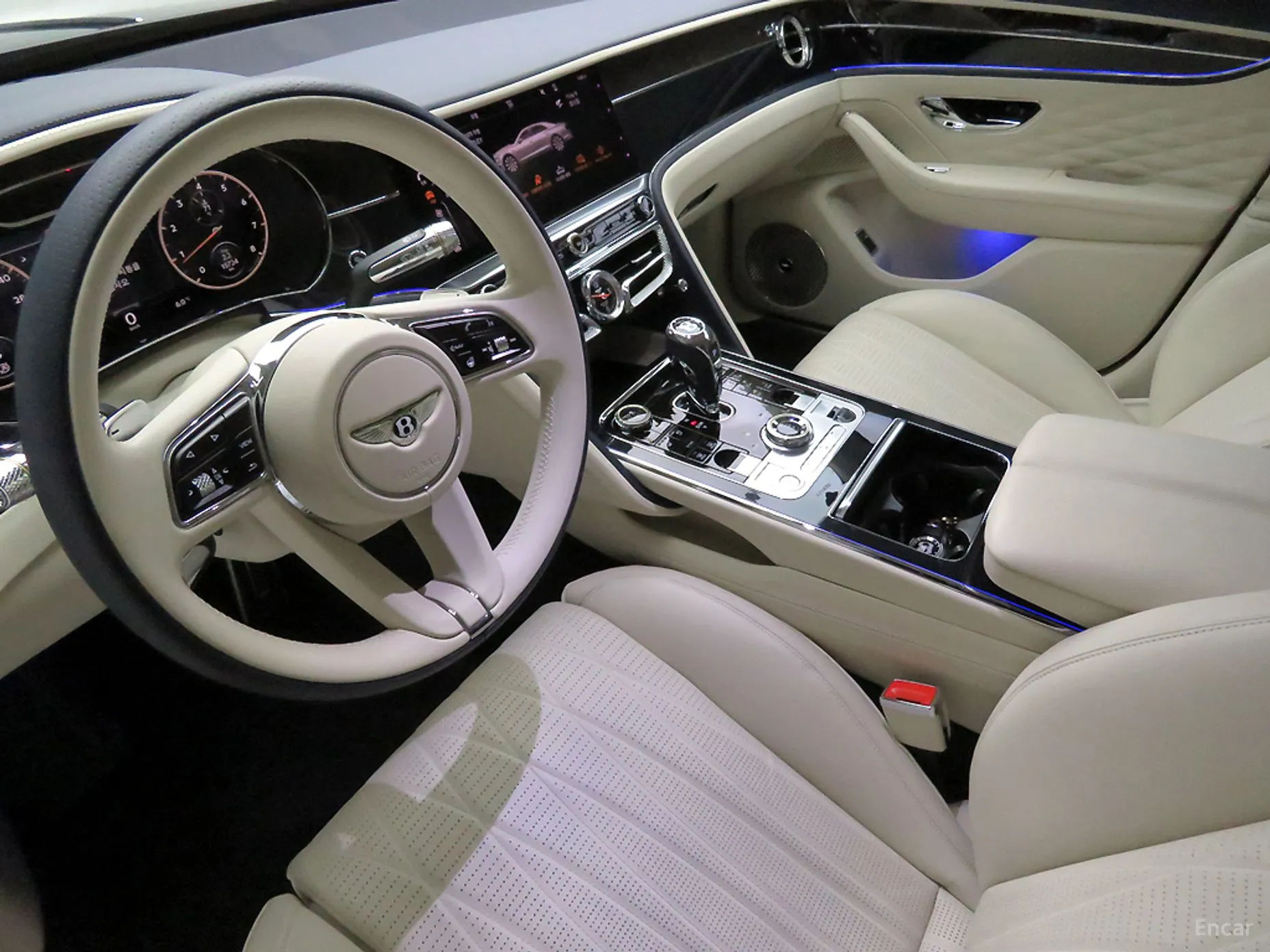 Bentley Flying Spur 3rd Generation превью 7