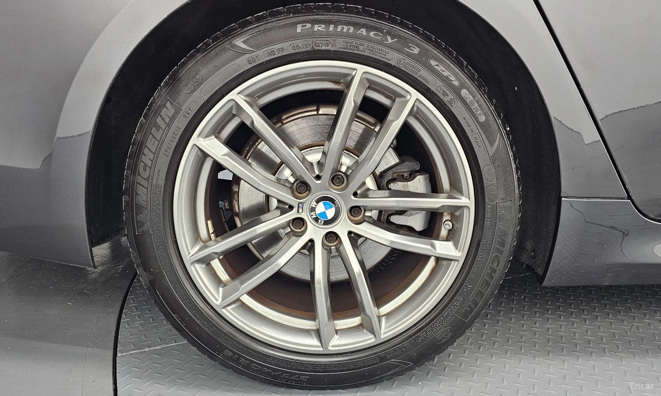 BMW 5 Series (G30) превью 5