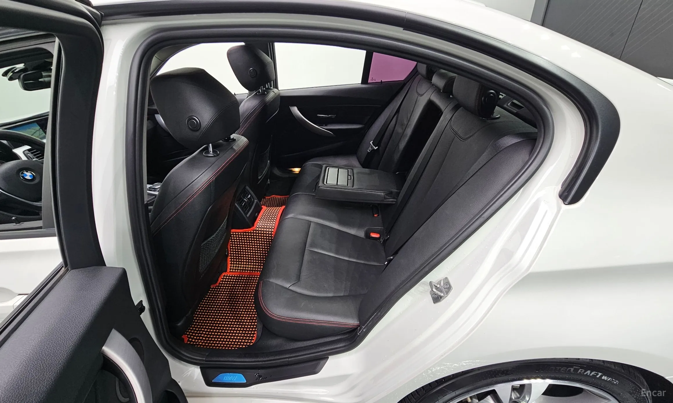 BMW 3 Series (F30) превью 11