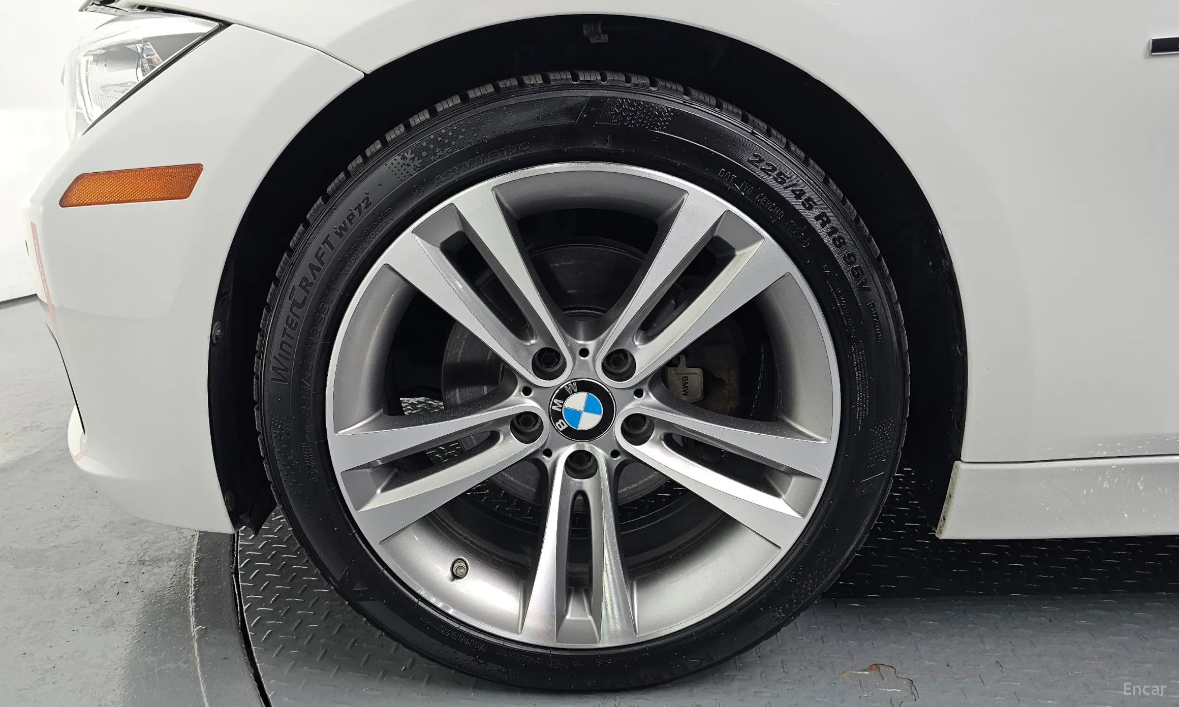 BMW 3 Series (F30) превью 5
