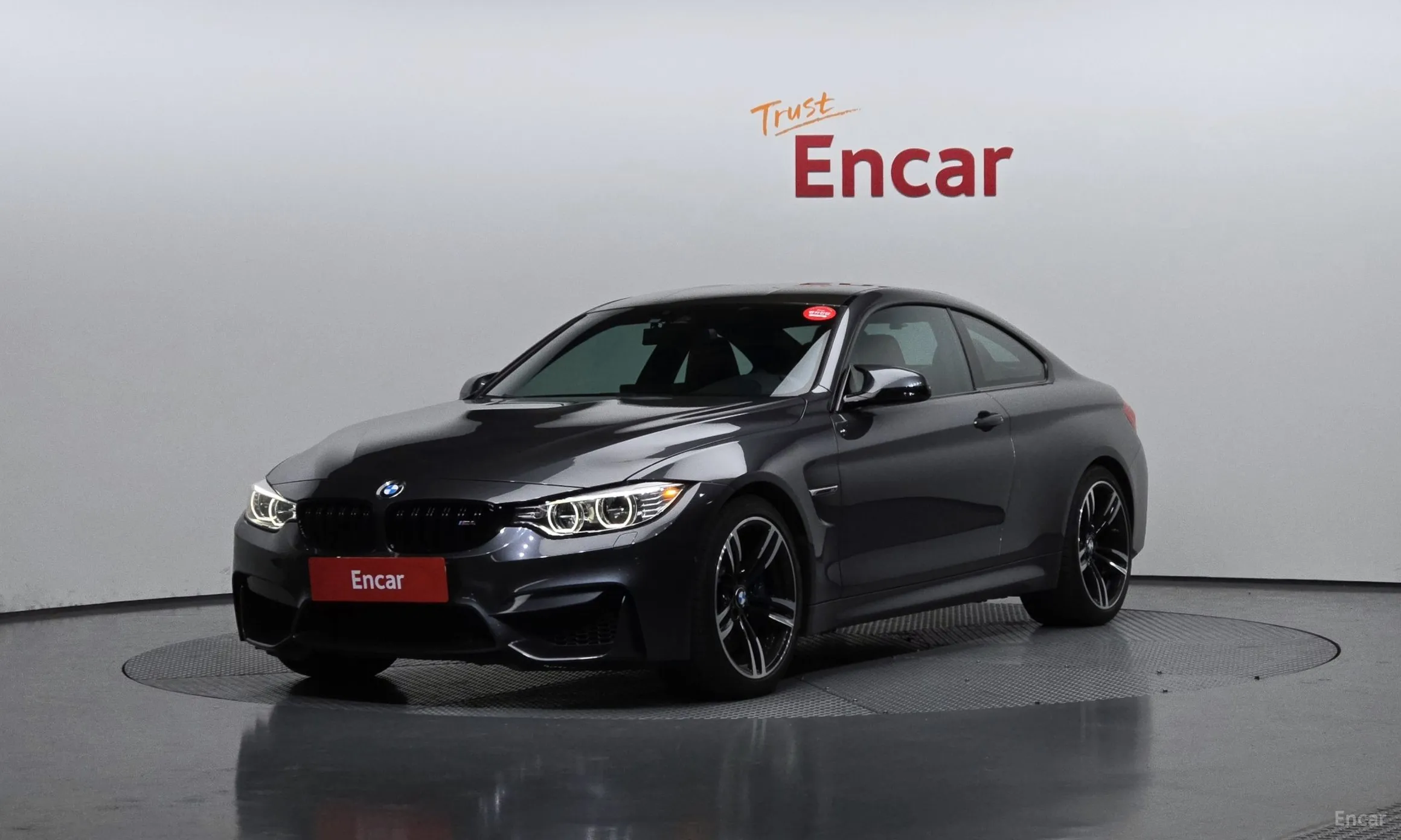 BMW M4 (F82)