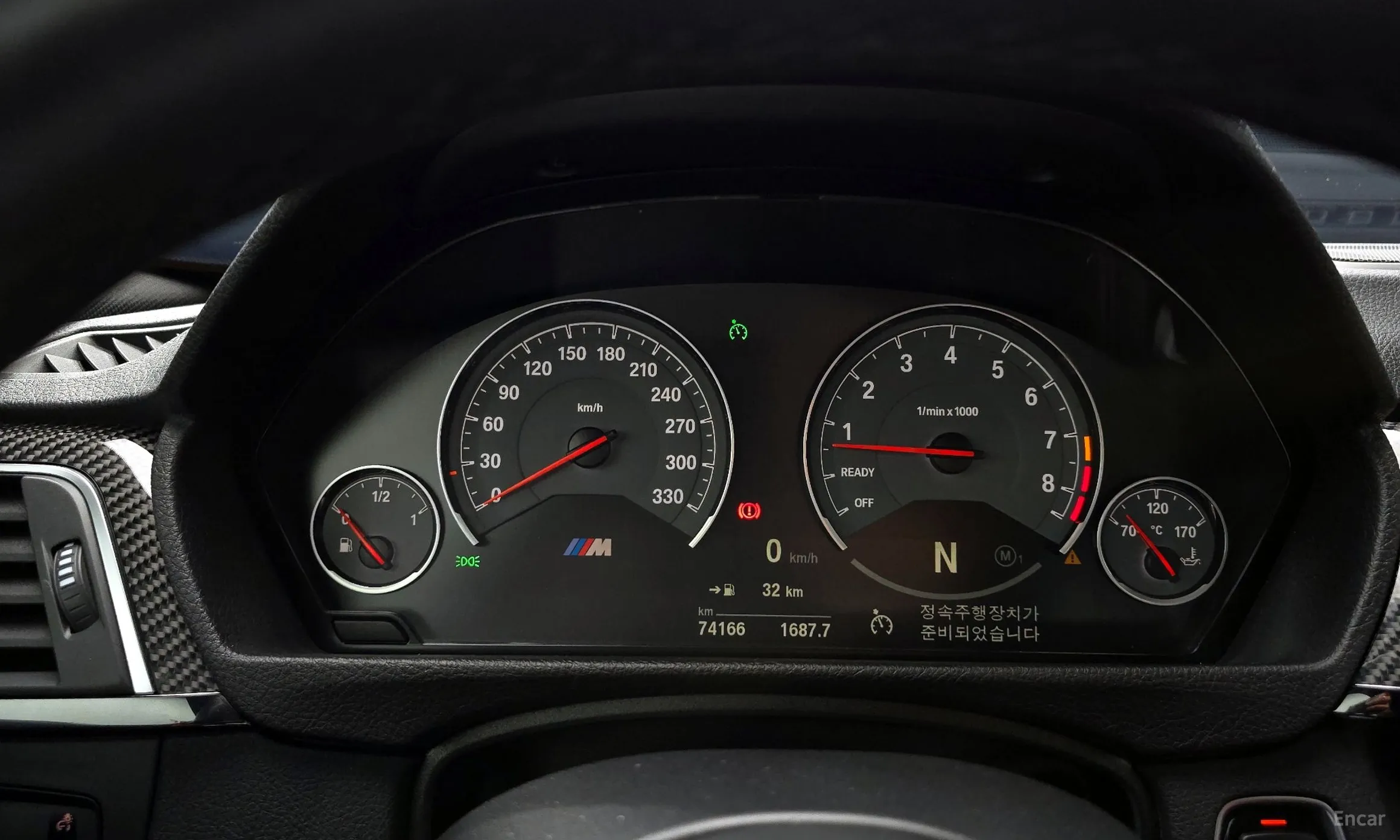 BMW M4 (F82) превью 8