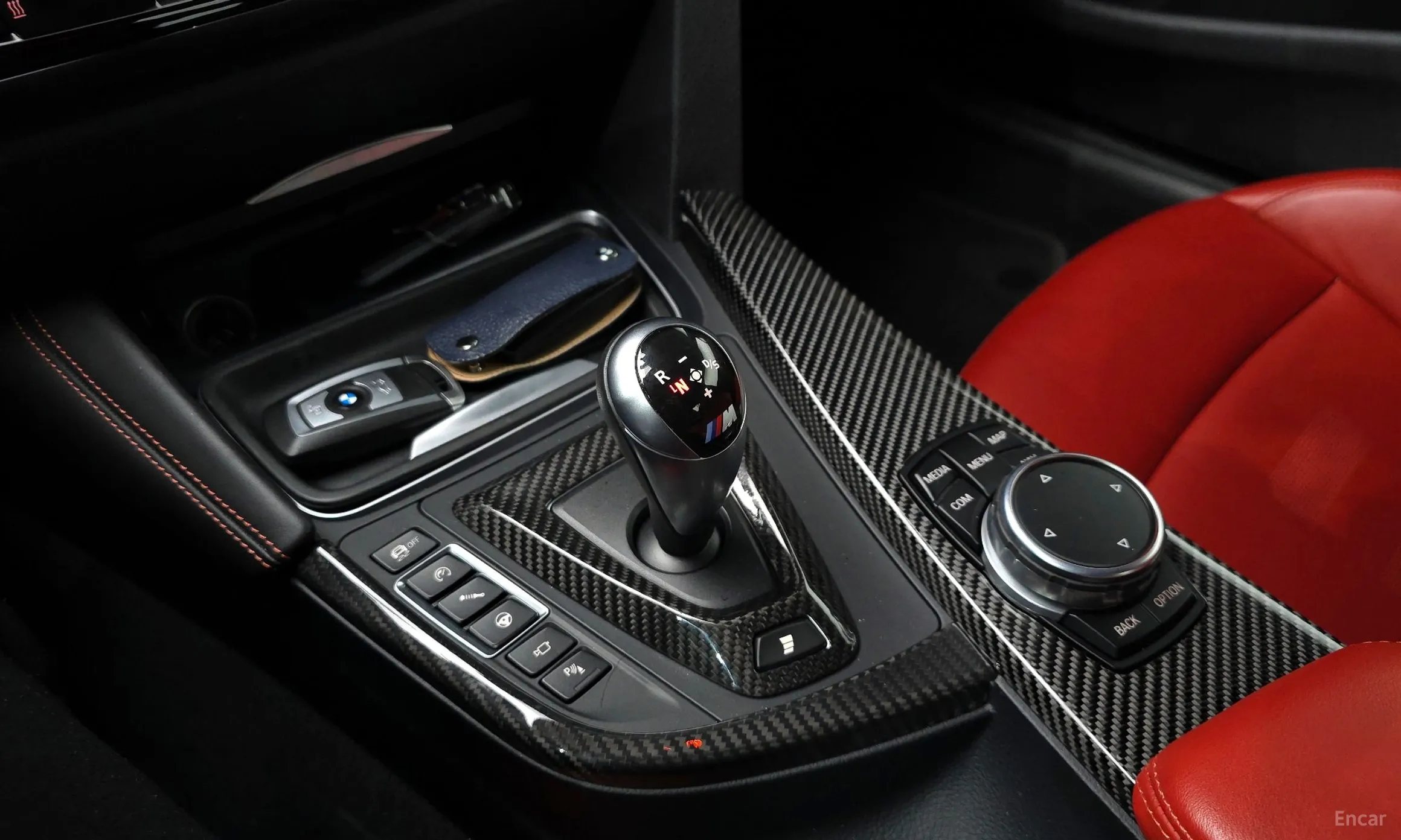 BMW M4 (F82) превью 9