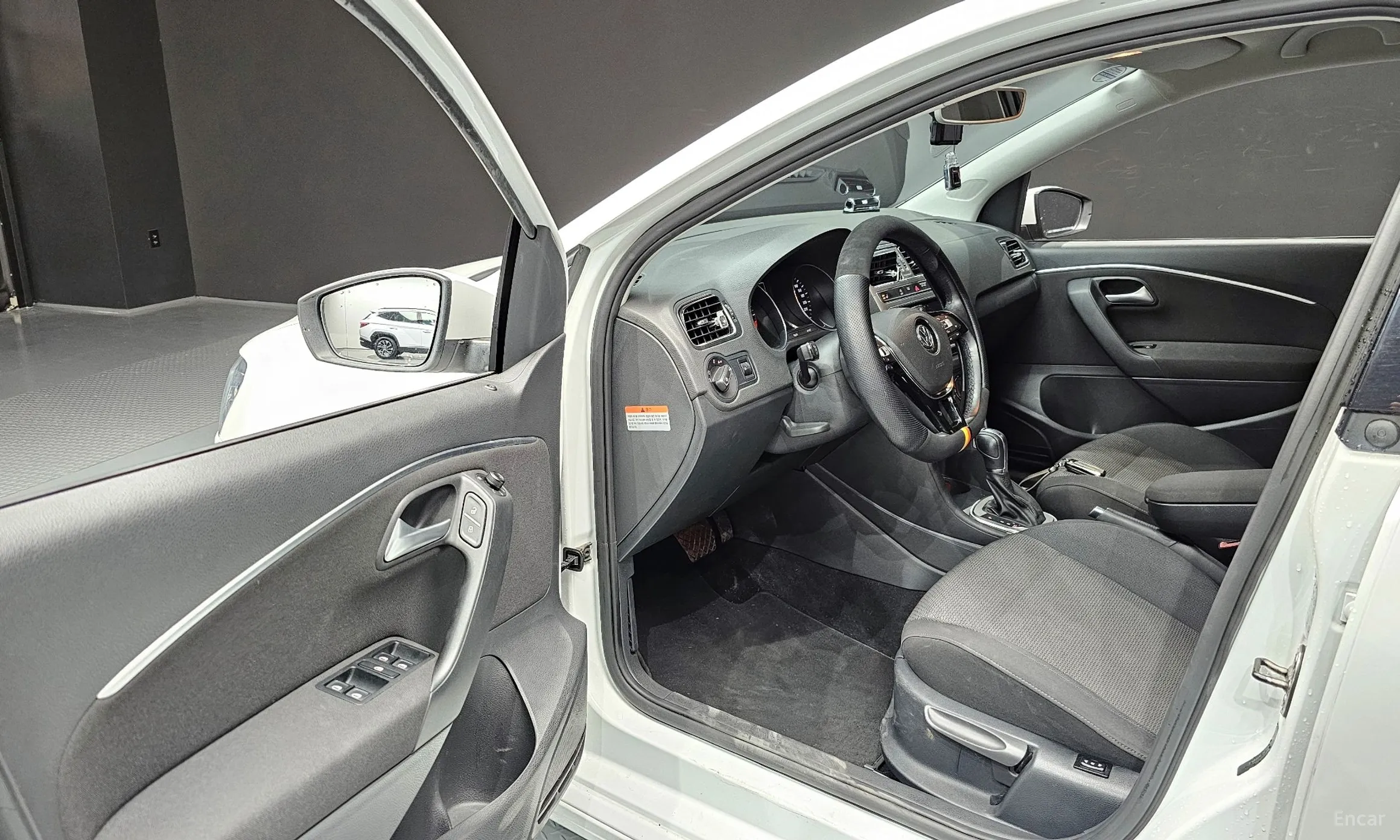 Volkswagen Polo превью 11