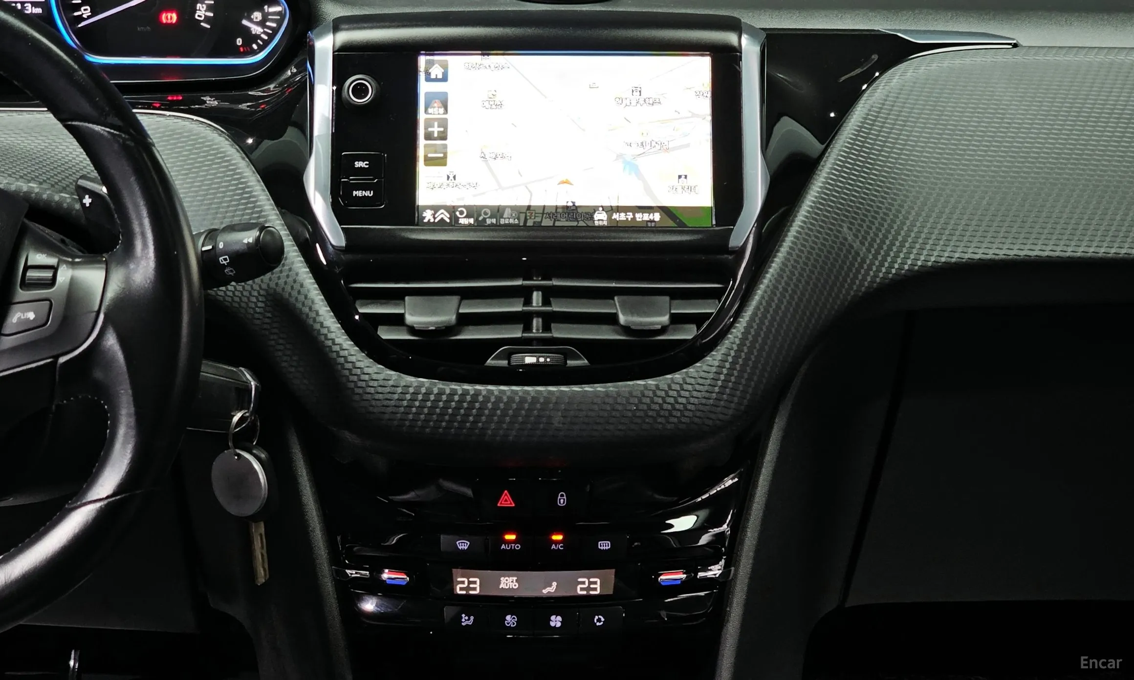 Peugeot 2008. превью 14