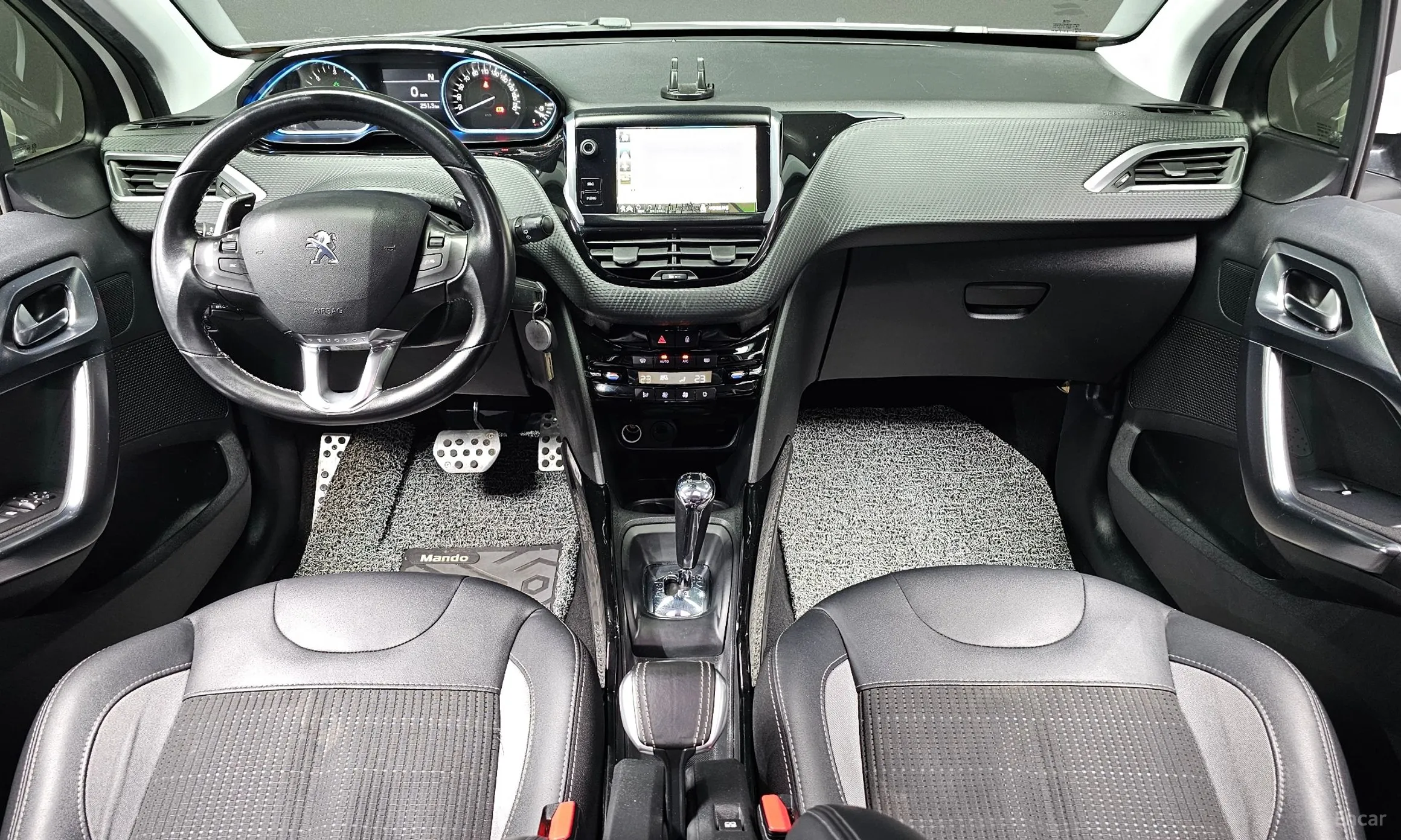 Peugeot 2008. превью 7