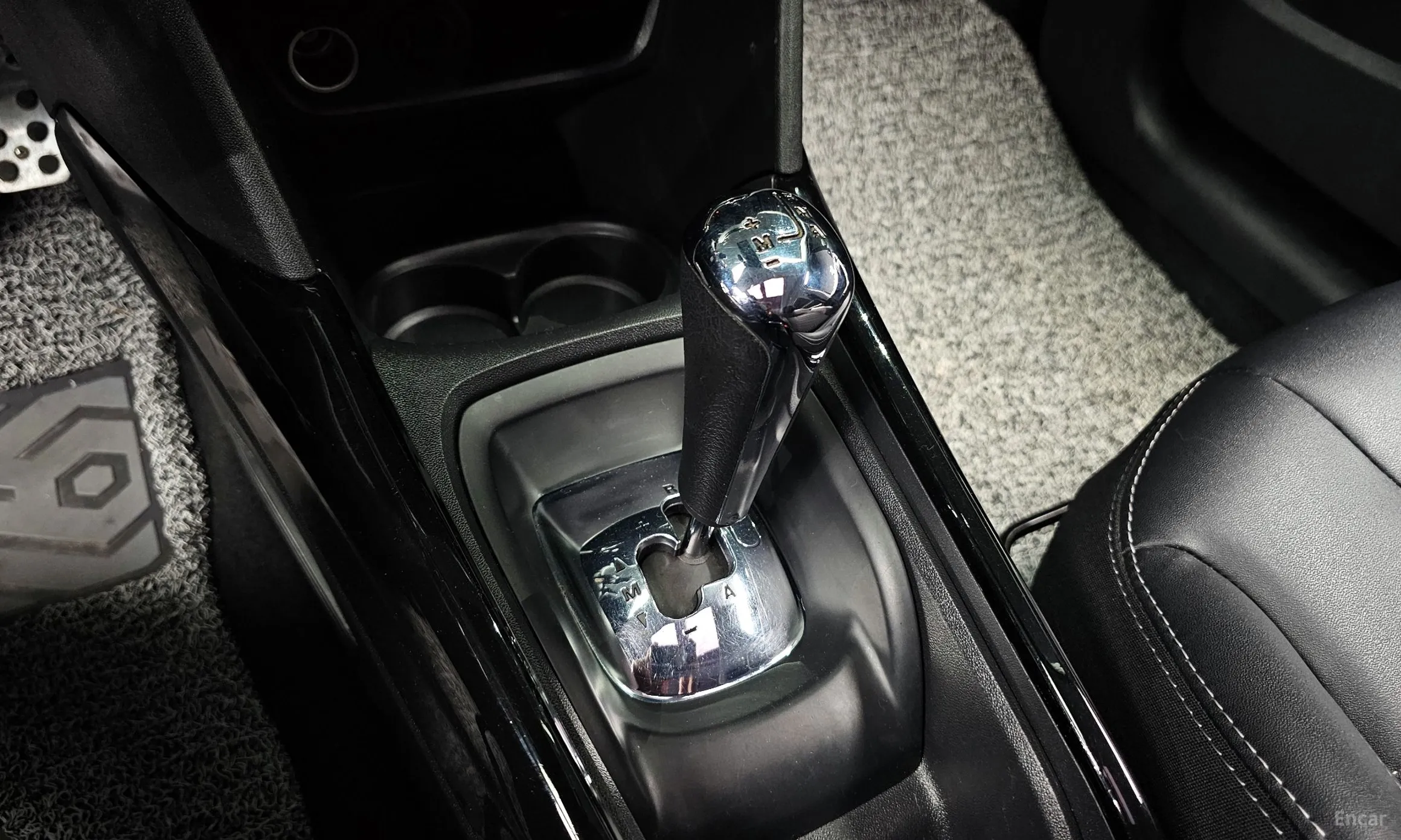 Peugeot 2008. превью 9