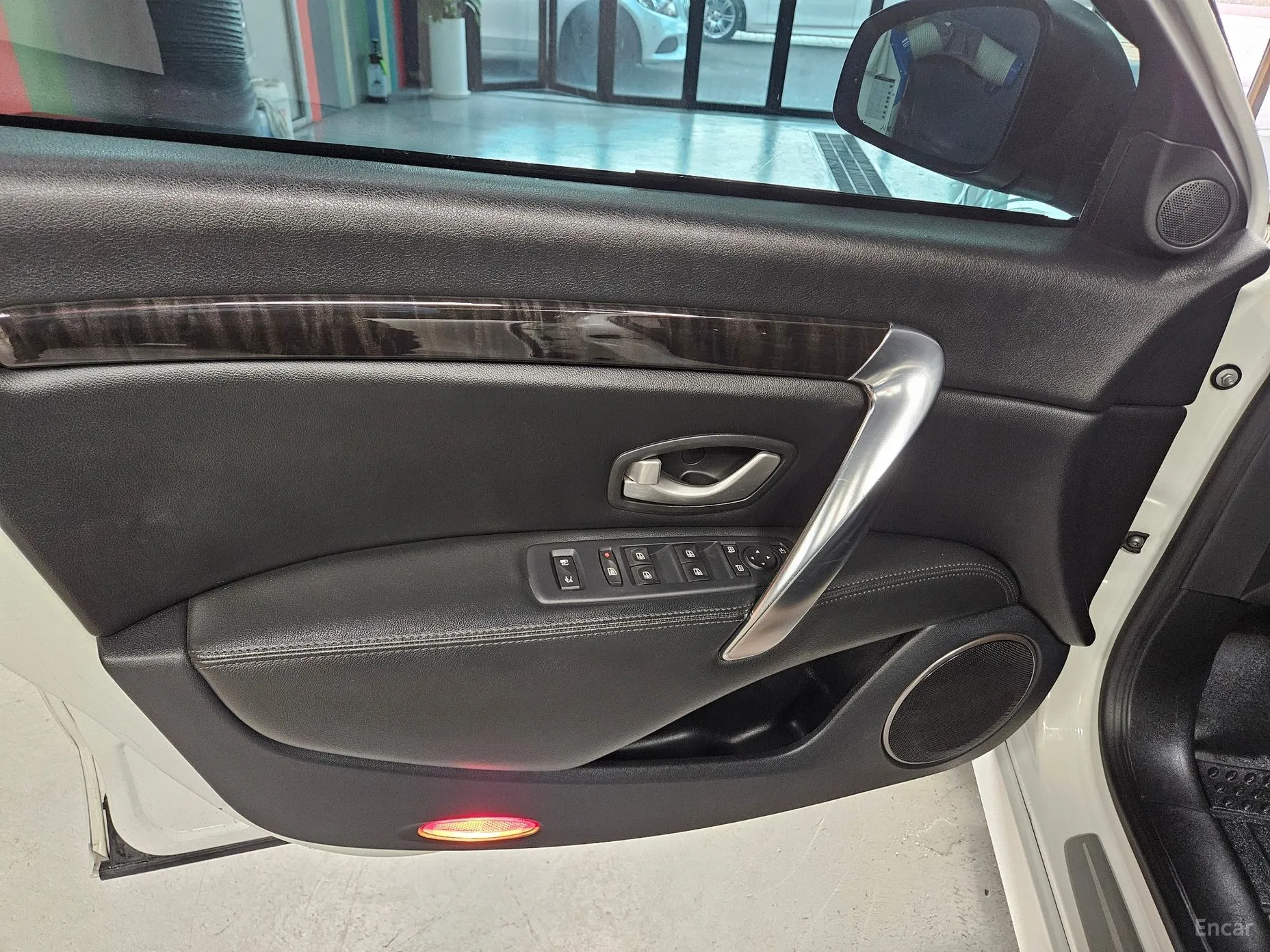 Renault Korea (Samsung) SM7 превью 11