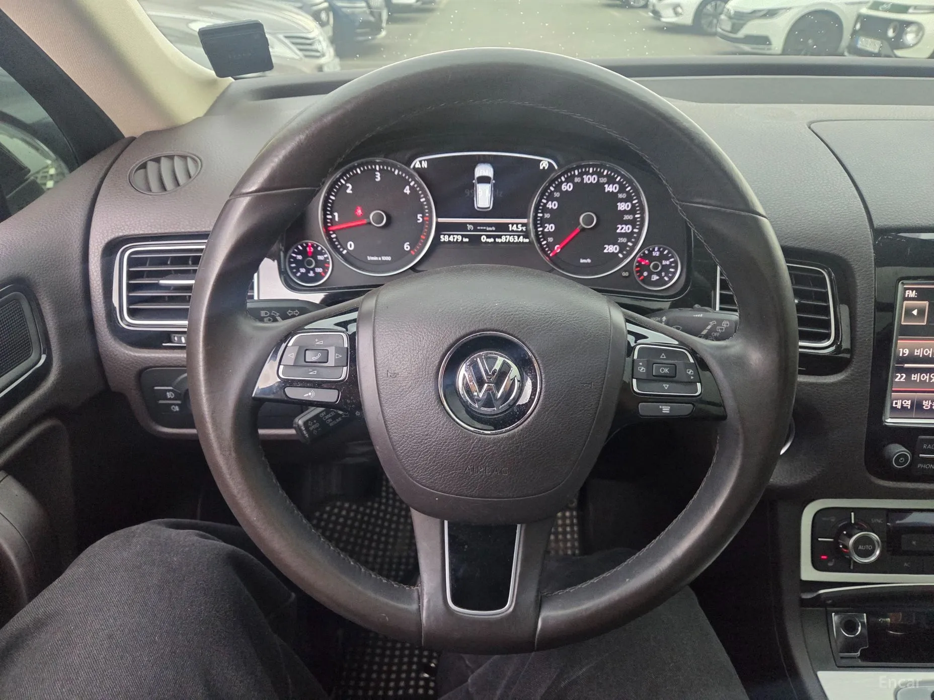 Volkswagen New Touareg превью 7
