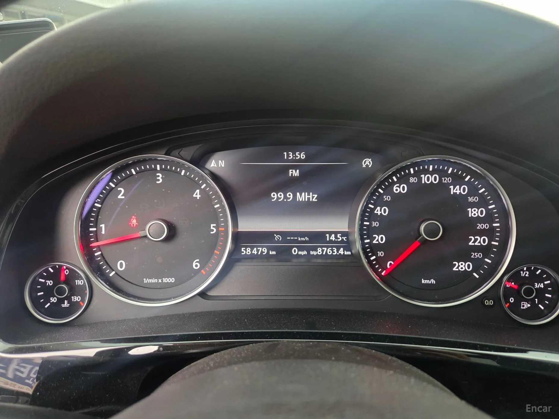 Volkswagen New Touareg превью 8