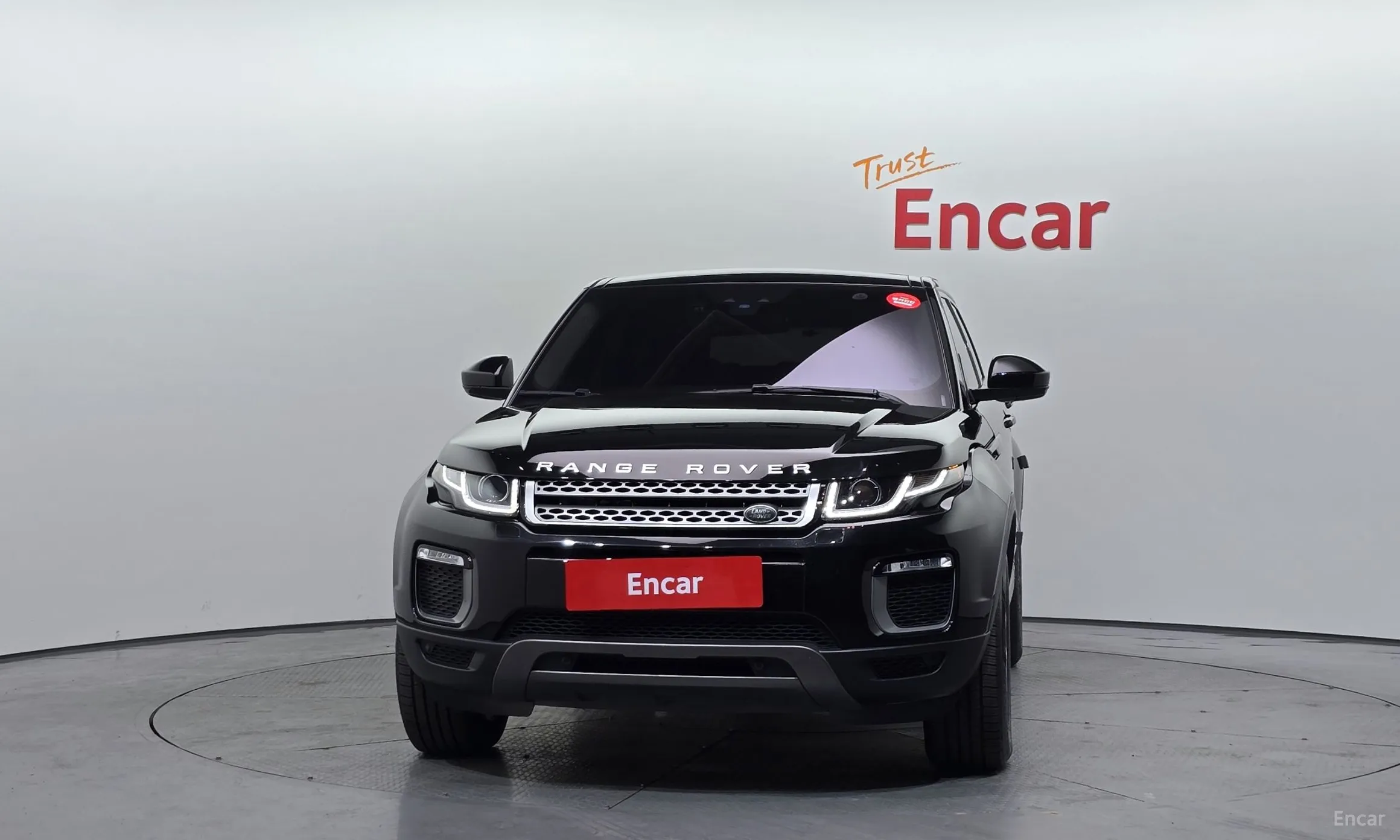 Land Rover Range Rover Evoque превью 3
