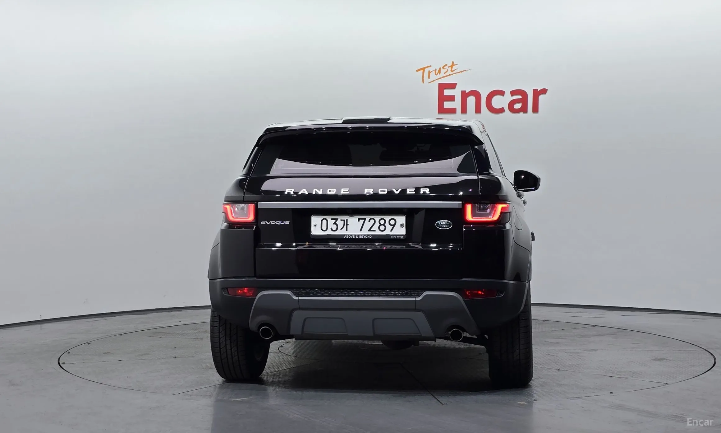 Land Rover Range Rover Evoque превью 4