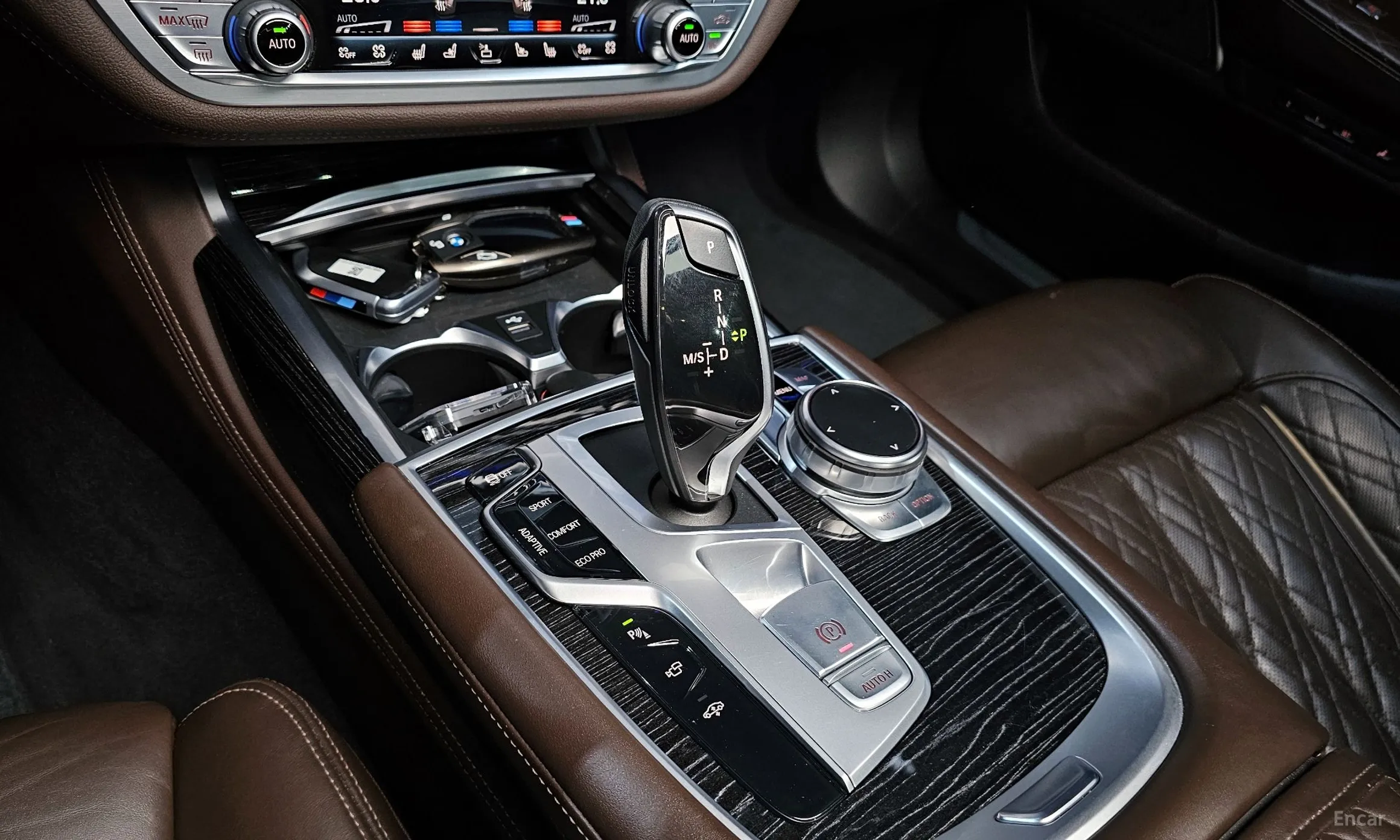 BMW 7 Series (G11) превью 9