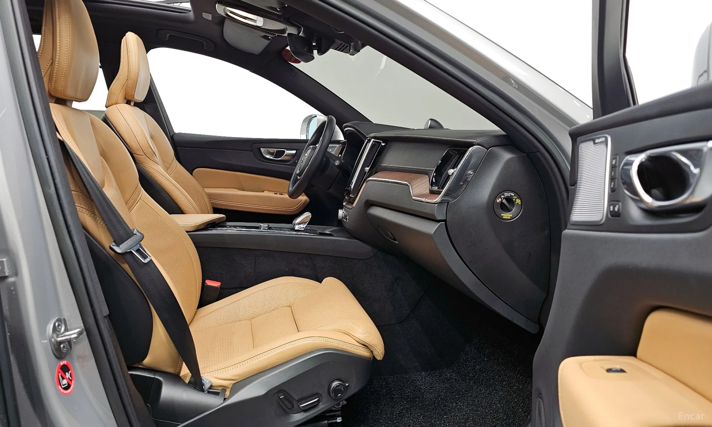 Volvo XC60 Gen 2 превью 10